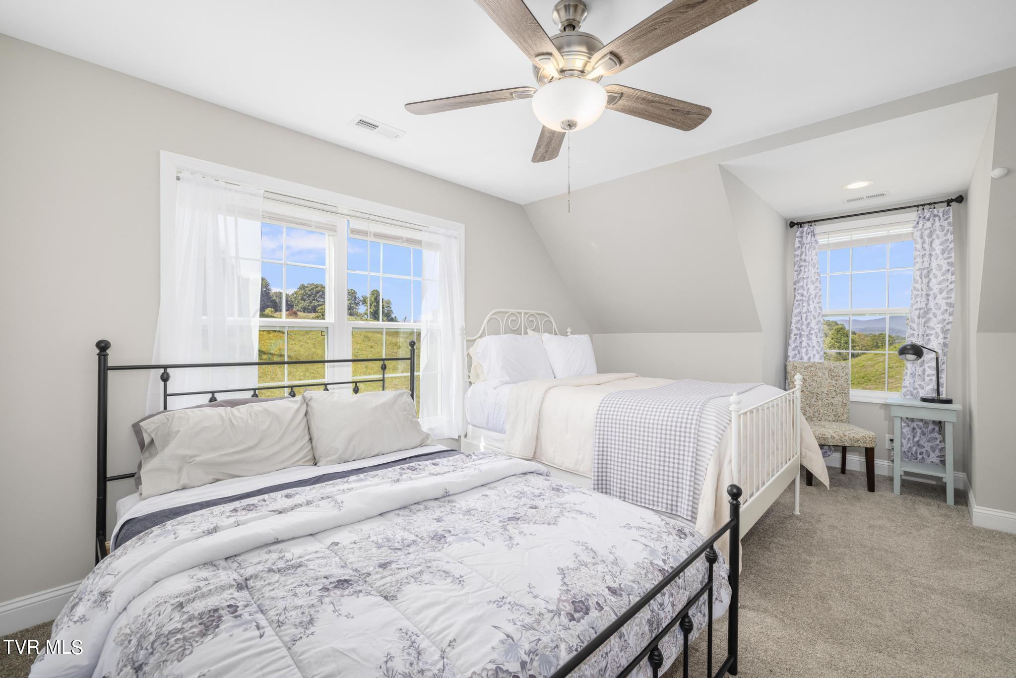 306 Silver Oak Trail, Butler, Tennessee image 29