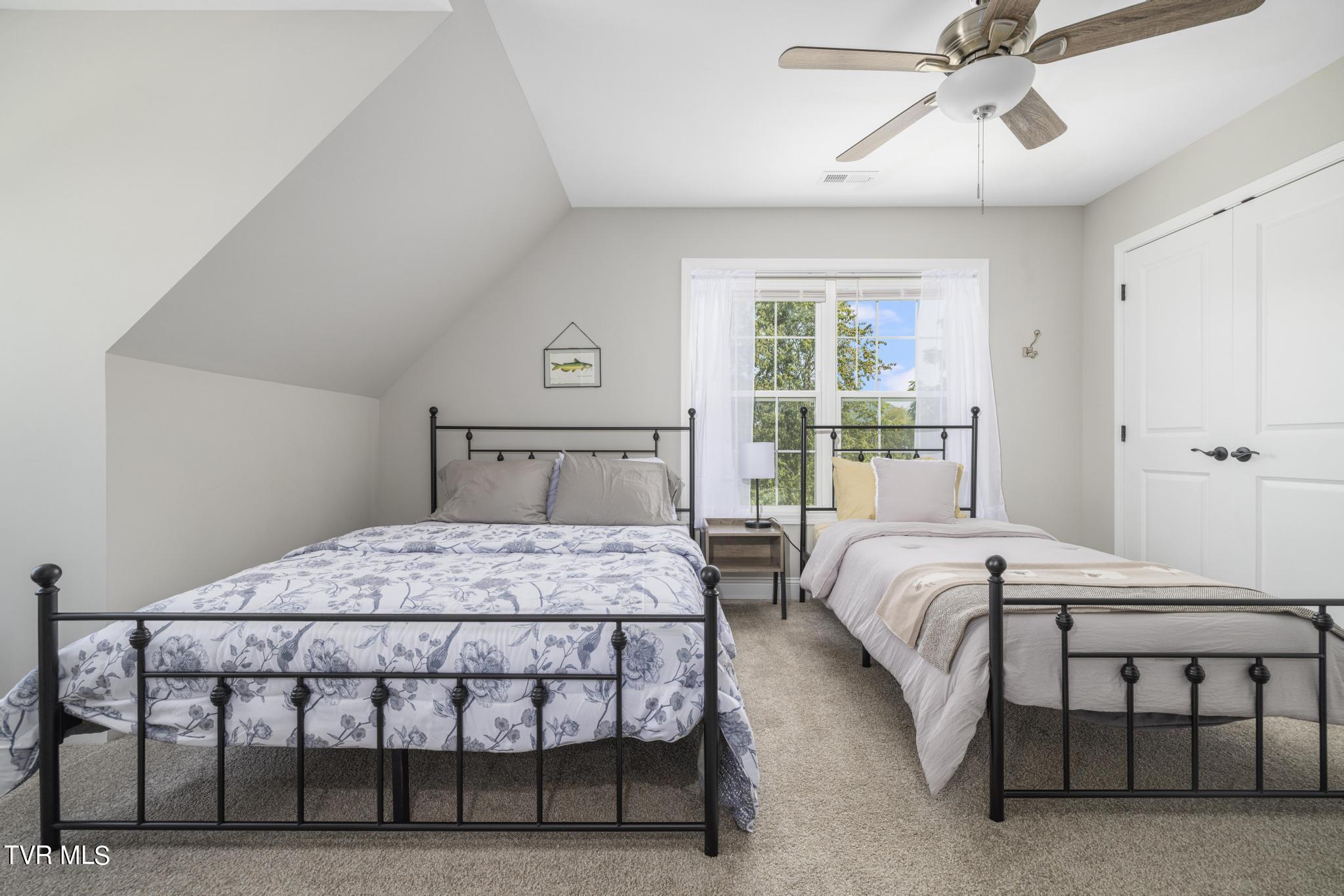 306 Silver Oak Trail, Butler, Tennessee image 25
