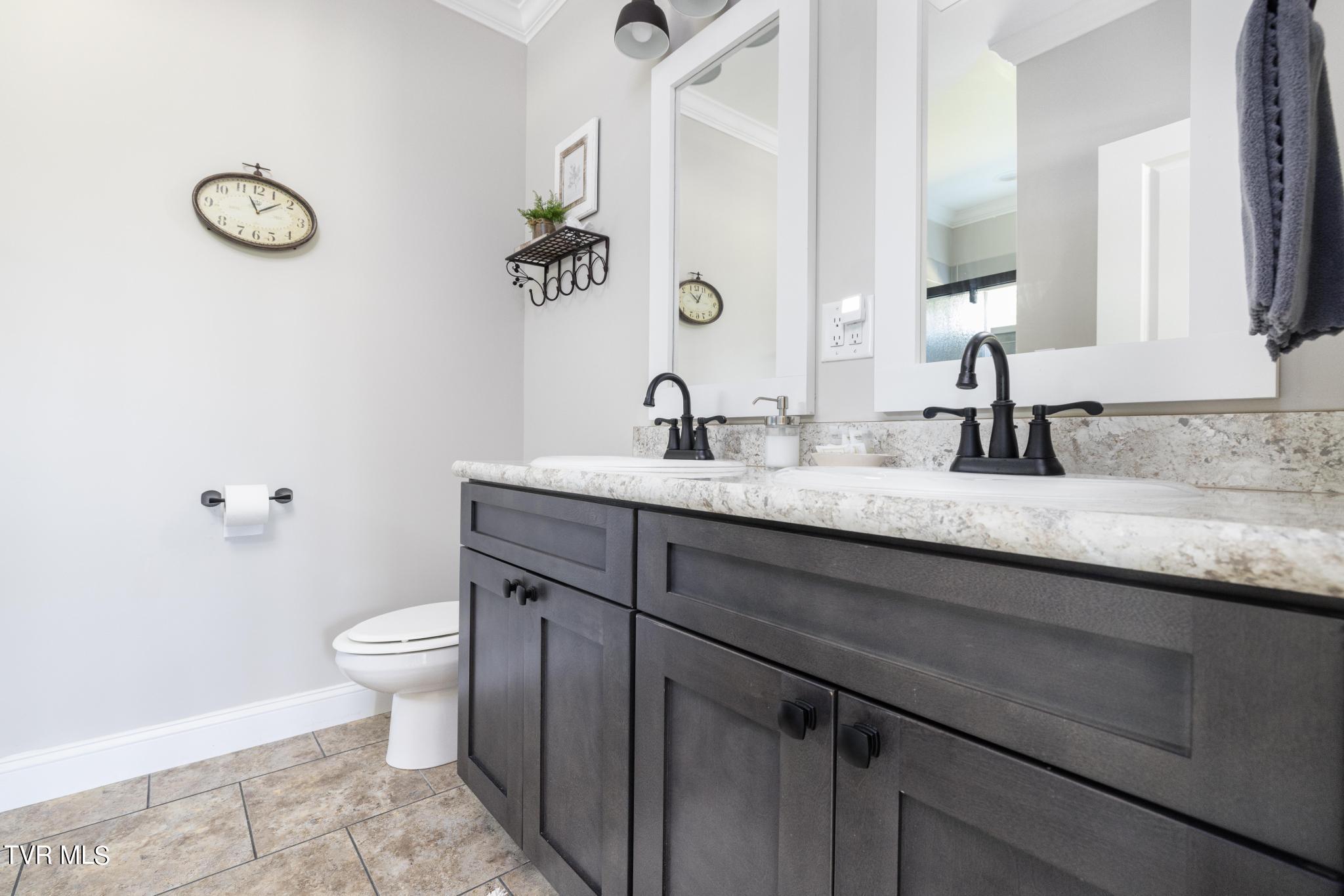 306 Silver Oak Trail, Butler, Tennessee image 20