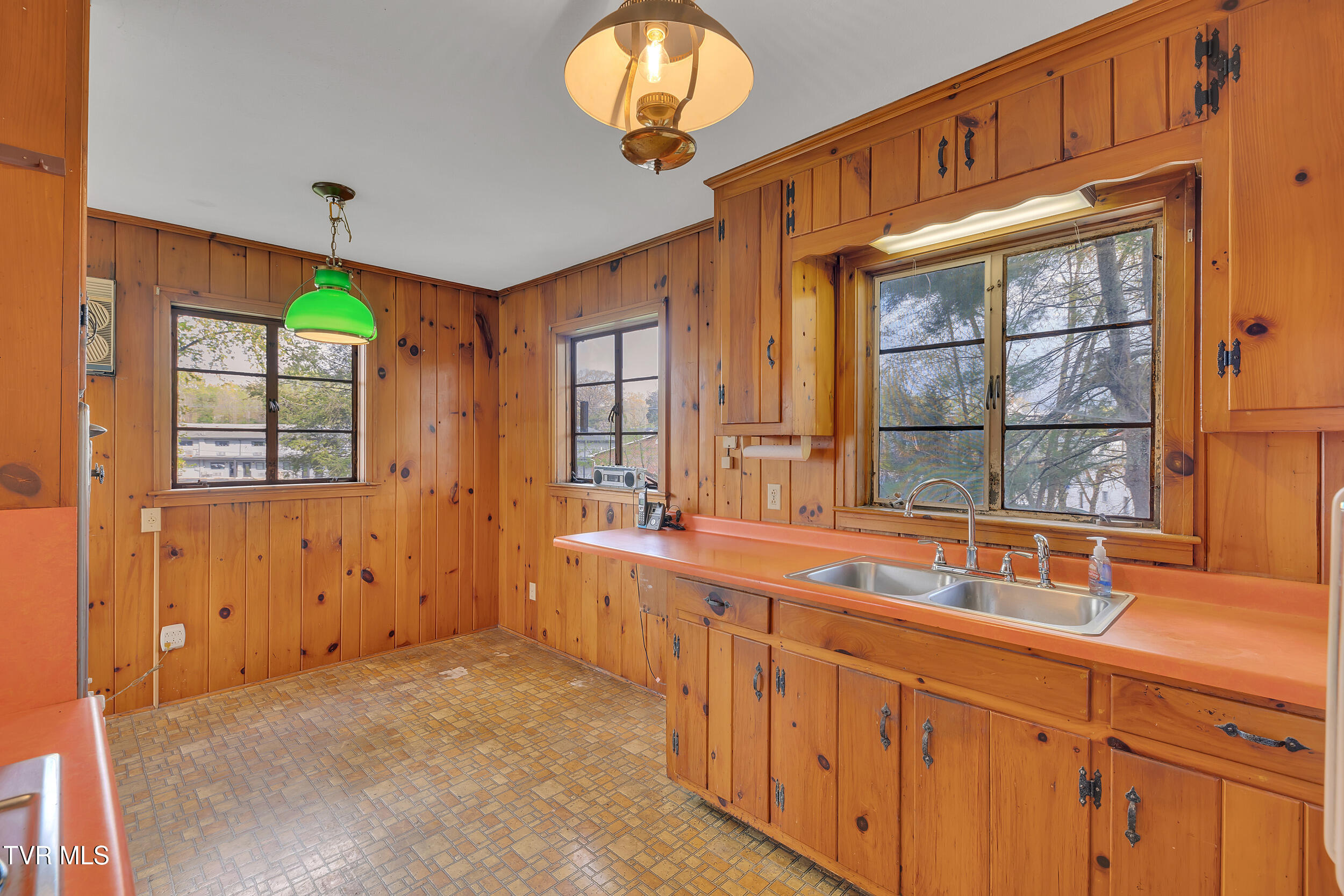 125 Indian Hills Drive, Greeneville, Tennessee image 12