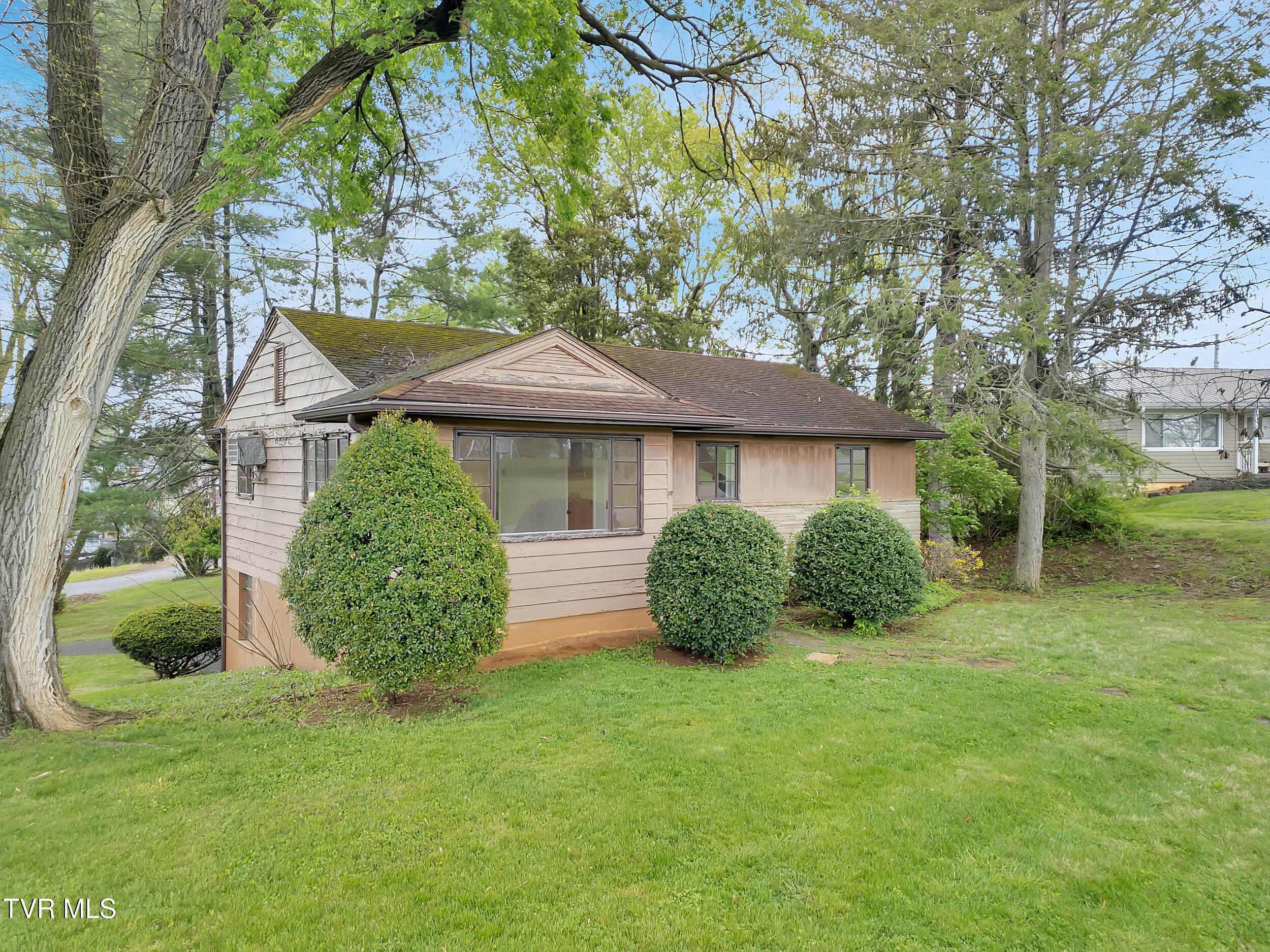 125 Indian Hills Drive, Greeneville, Tennessee image 28