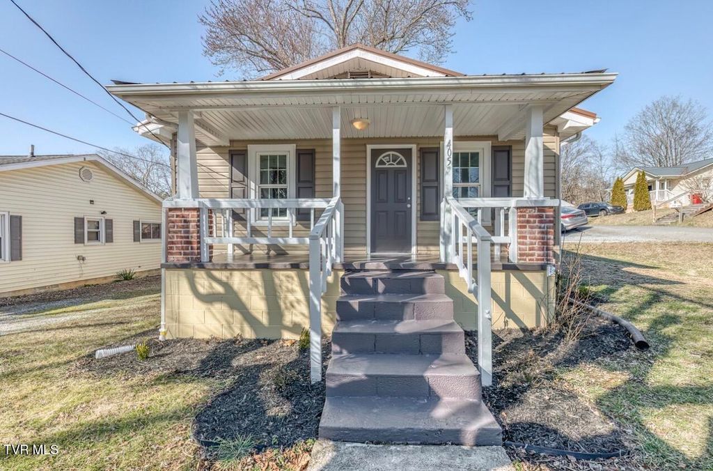 Photo of 405 North Street, Johnson City, TN 37604 (MLS # 9991204)