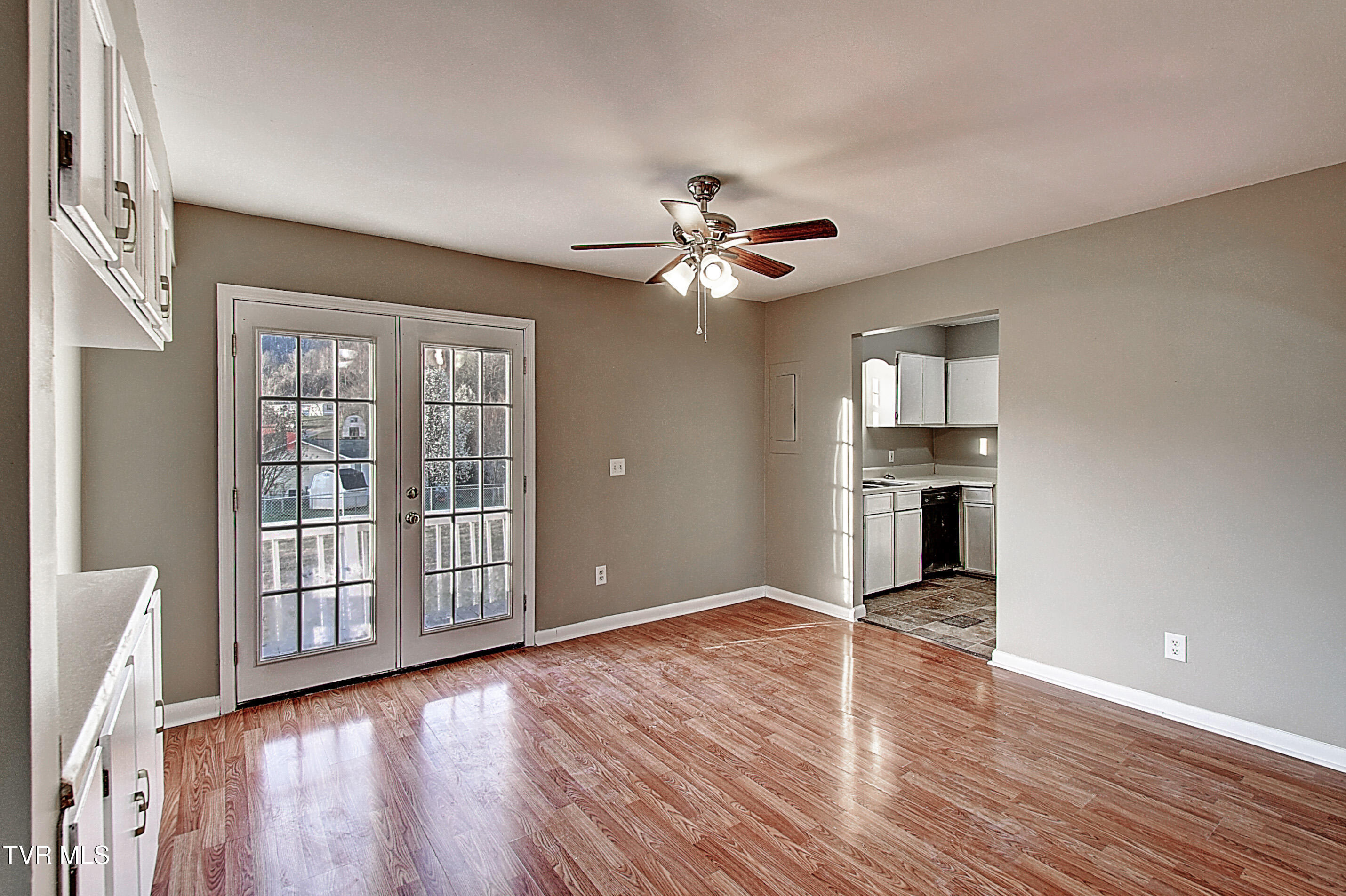 107 Hartsell Drive, Elizabethton, Tennessee image 9