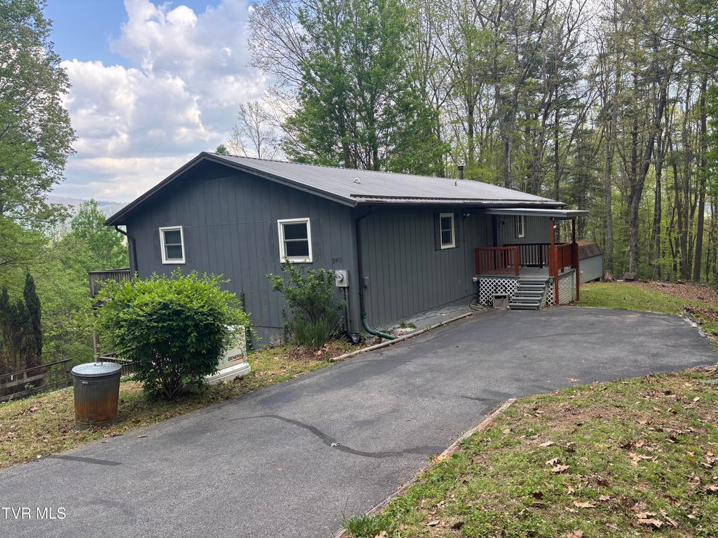 Photo of 240 Misty Lane, Unicoi, TN 37692 (MLS # 9994795)