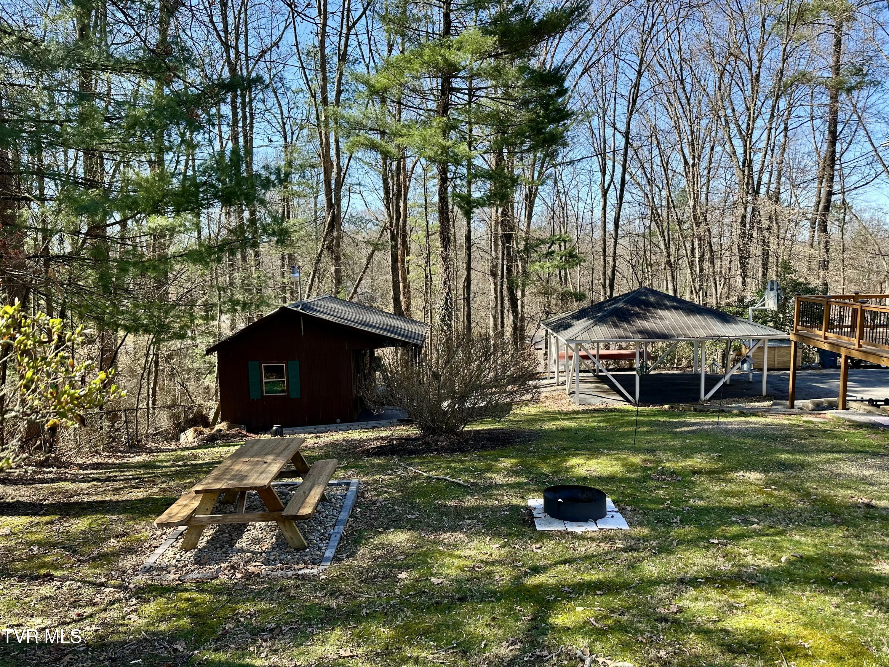 21543 Plantation Road, Bristol, Virginia image 13