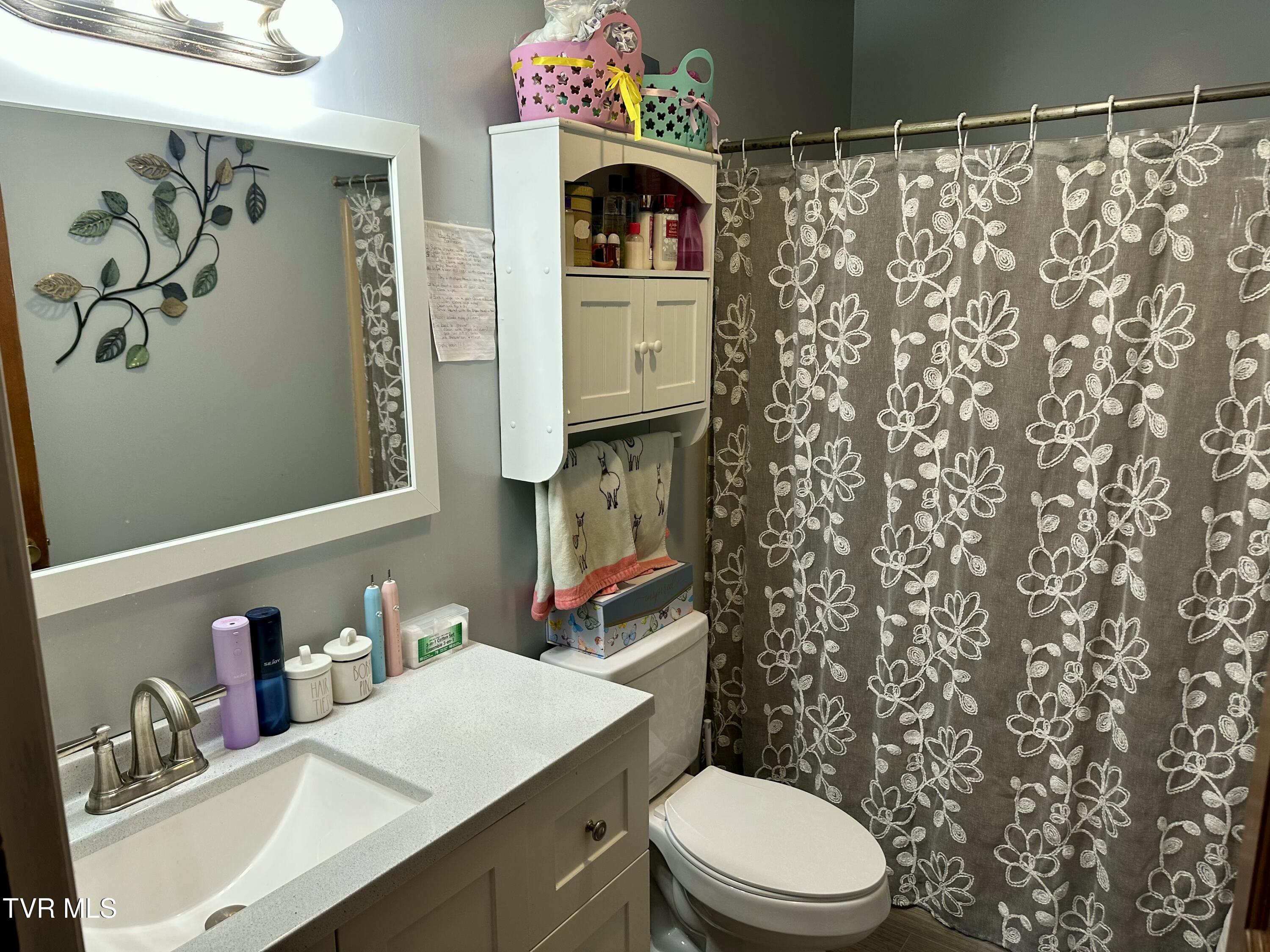 21543 Plantation Road, Bristol, Virginia image 32