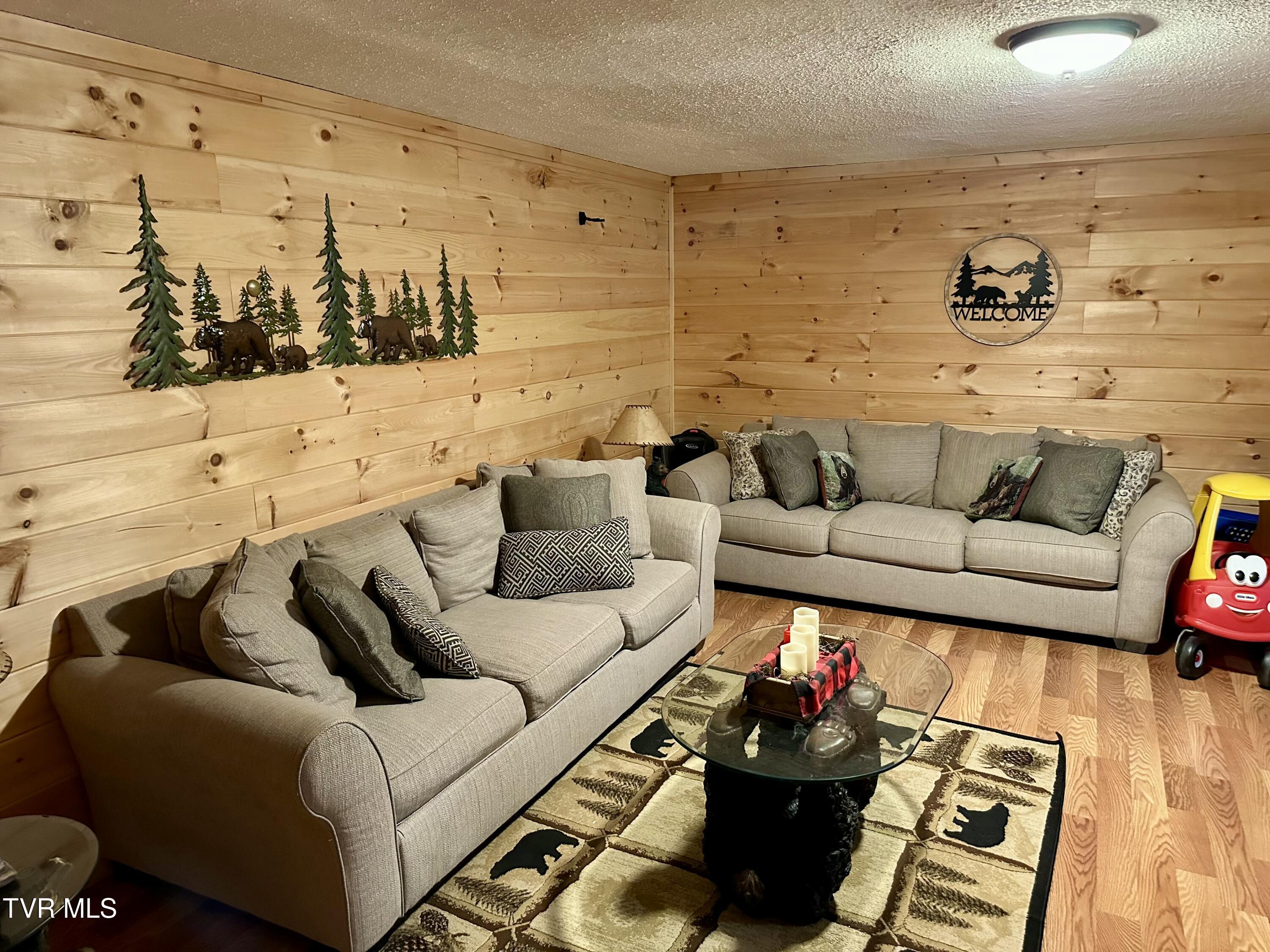 21543 Plantation Road, Bristol, Virginia image 40