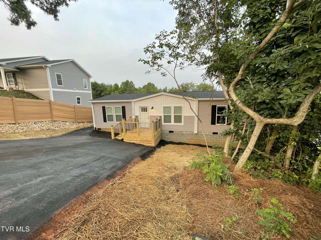 Photo of 2115 Ramsey Avenue, Kingsport, TN 37665 (MLS # 9998833)