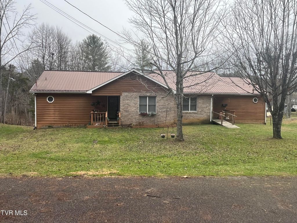 Photo of 200 Rock Cliff Avenue #1 &amp; 2, Mountain City, TN 37683 (MLS # 9988774)