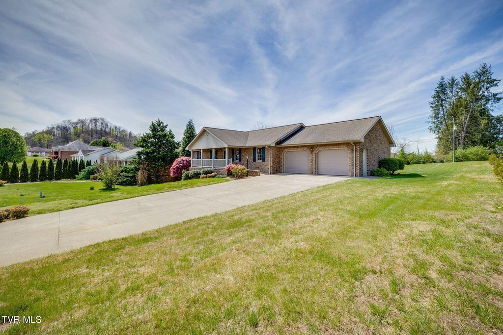 Photo of 112 Riverchase Drive, Church Hill, TN 37642 (MLS # 9993488)