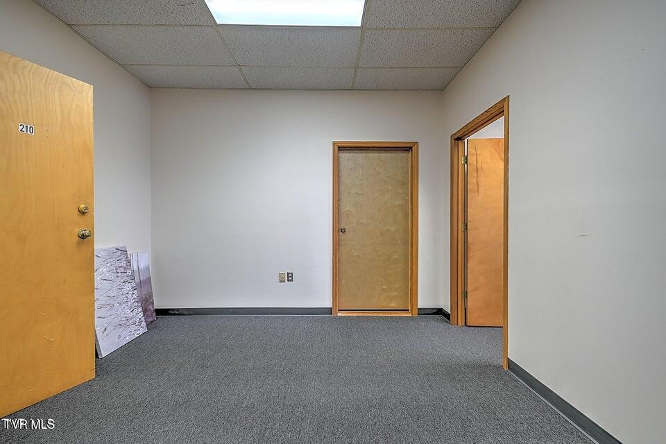 245 East New Street 210