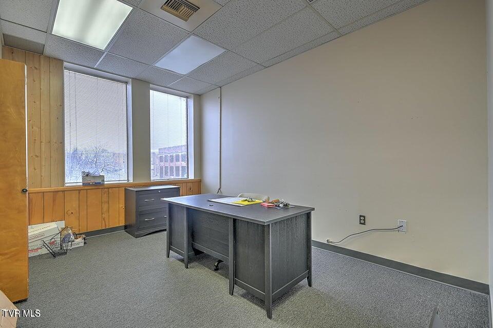 245 East New Street 210