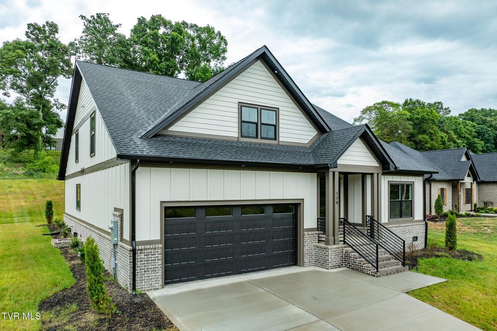 Photo of 174 Boones Station Road, Johnson City, TN 37615 (MLS # 9995942)