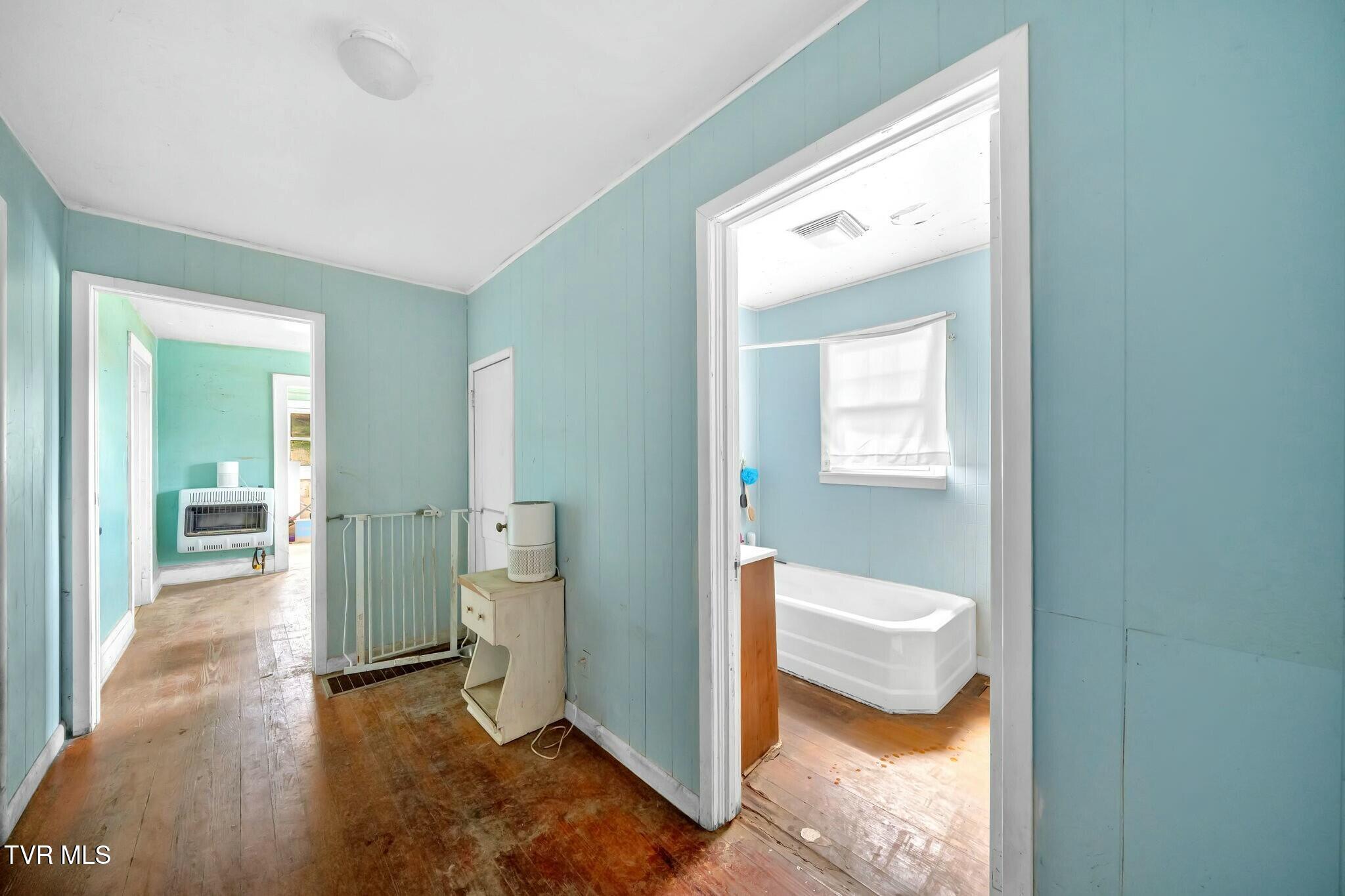 159 King Mill Pike, Bristol, Virginia image 7