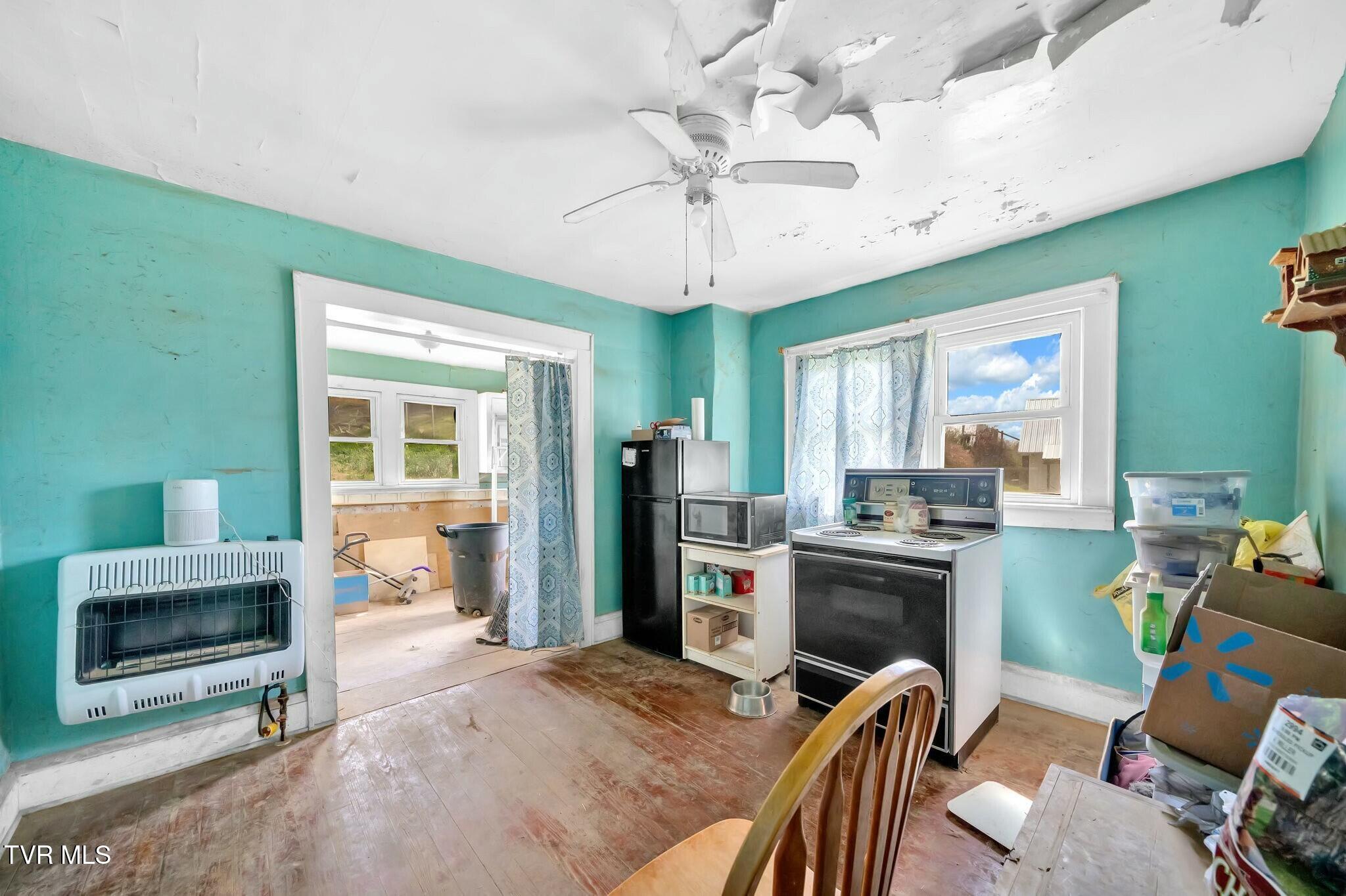 159 King Mill Pike, Bristol, Virginia image 9