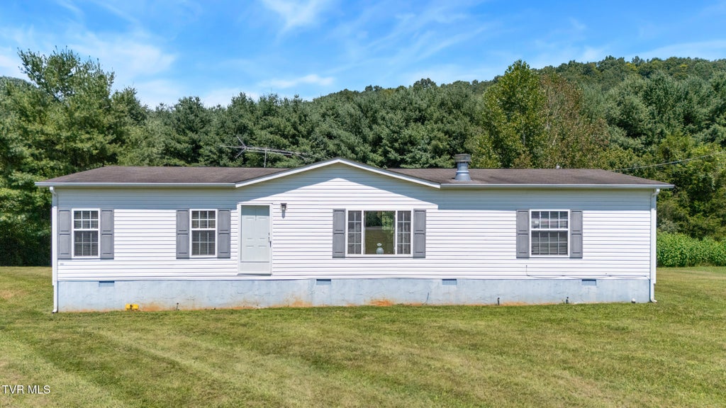Photo of 316 Lee Valley Road, Whitesburg, TN 37891 (MLS # 9999807)
