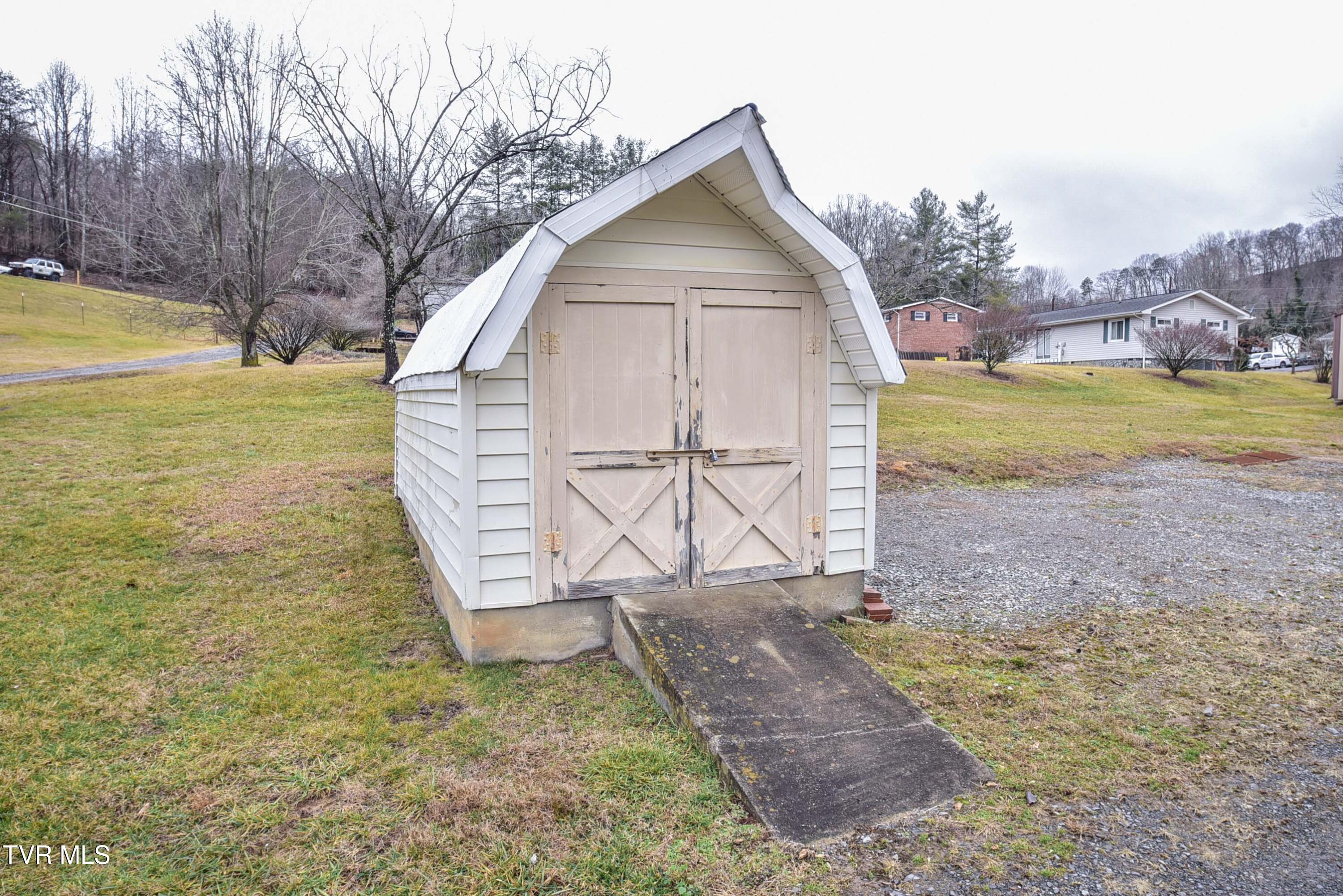 583 Fleming Road, Gate City, Virginia image 17