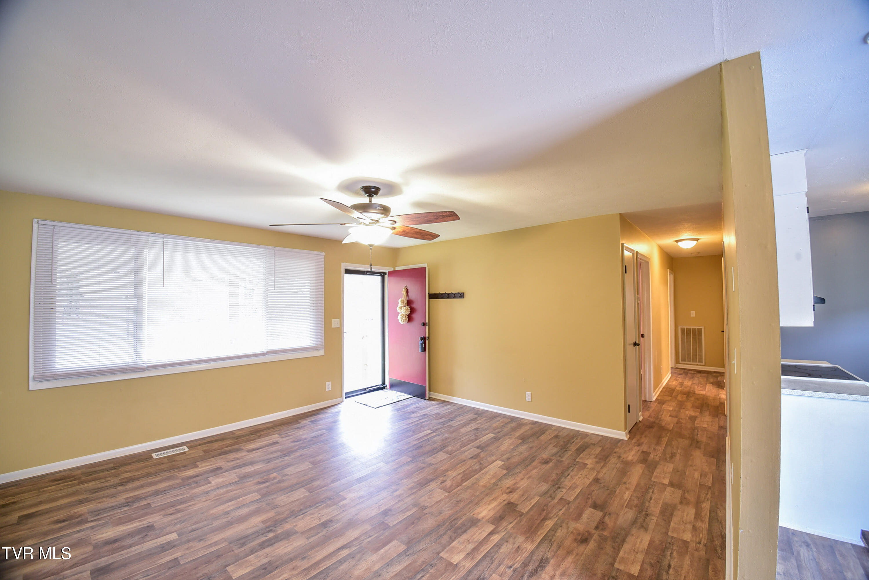 583 Fleming Road, Gate City, Virginia image 2