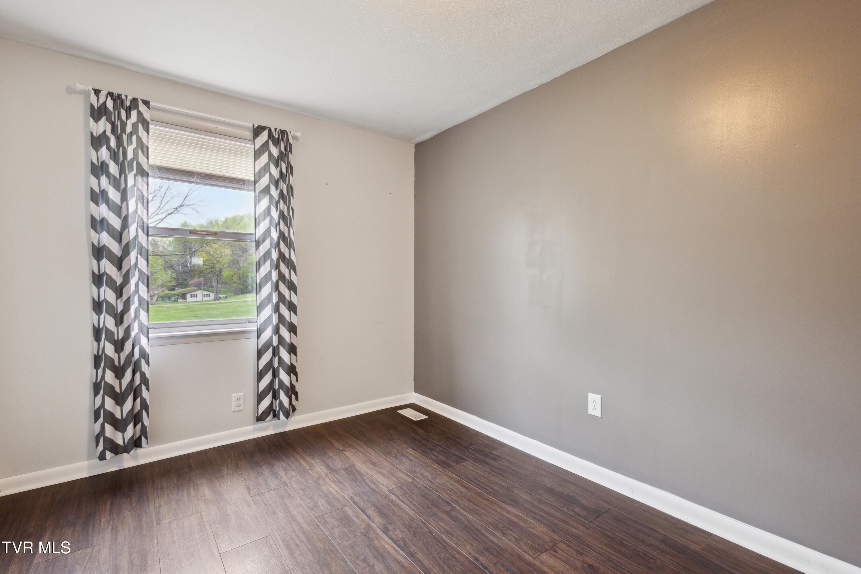 583 Fleming Road, Gate City, Virginia image 20