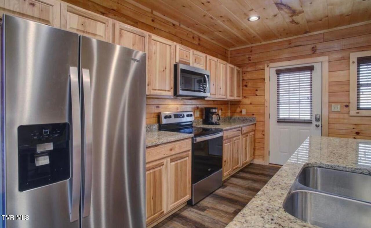 2951 Fiddlers Creek Way, Pigeon Forge, Tennessee image 16