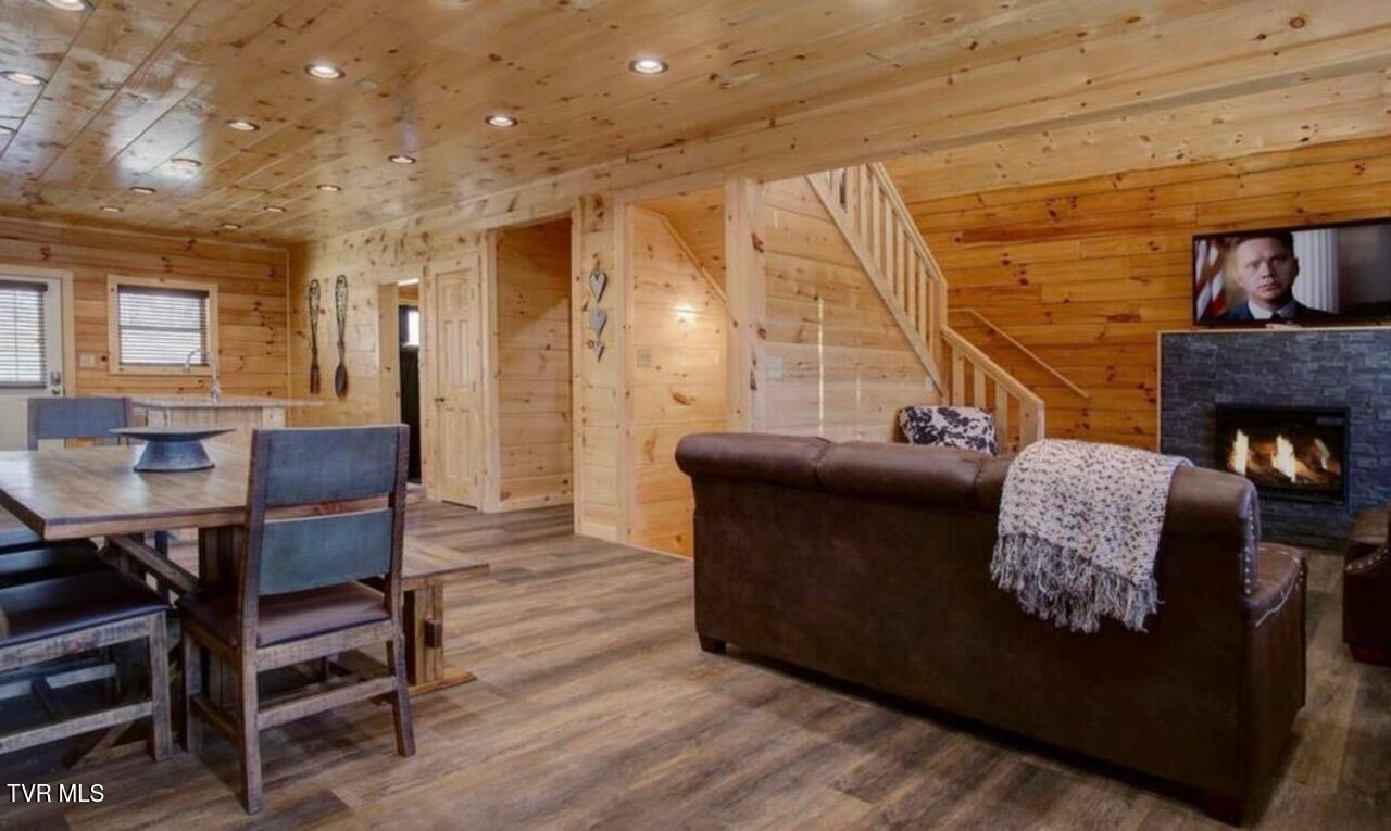 2951 Fiddlers Creek Way, Pigeon Forge, Tennessee image 10