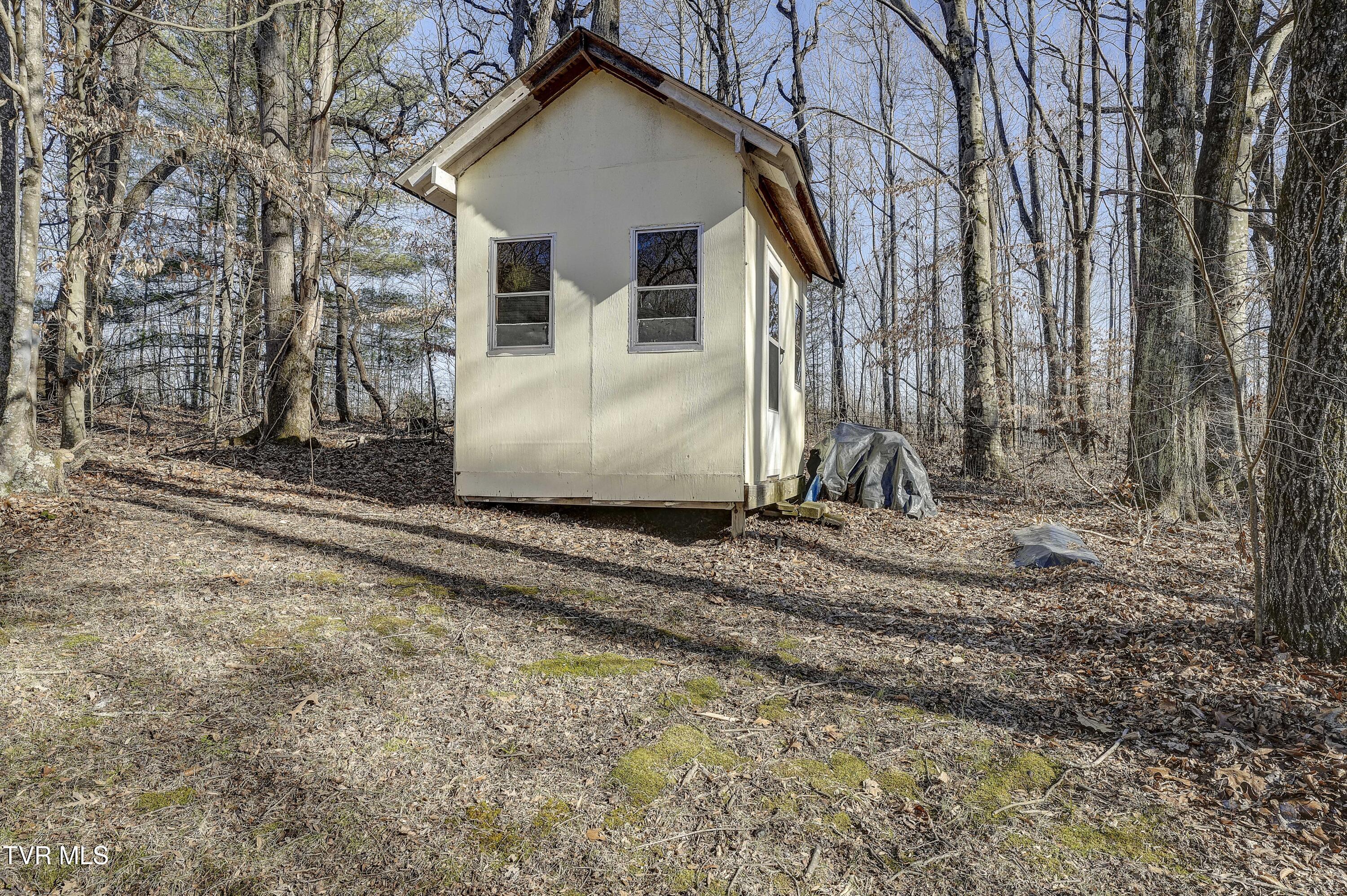 257 Logan Chapel Road, Fall Branch, Tennessee image 24