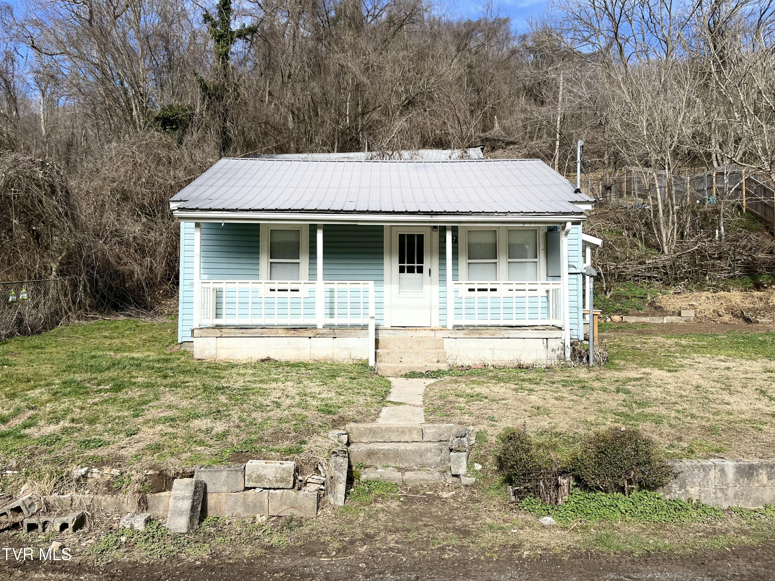 937 Mustang Street, Duffield, Virginia image 2