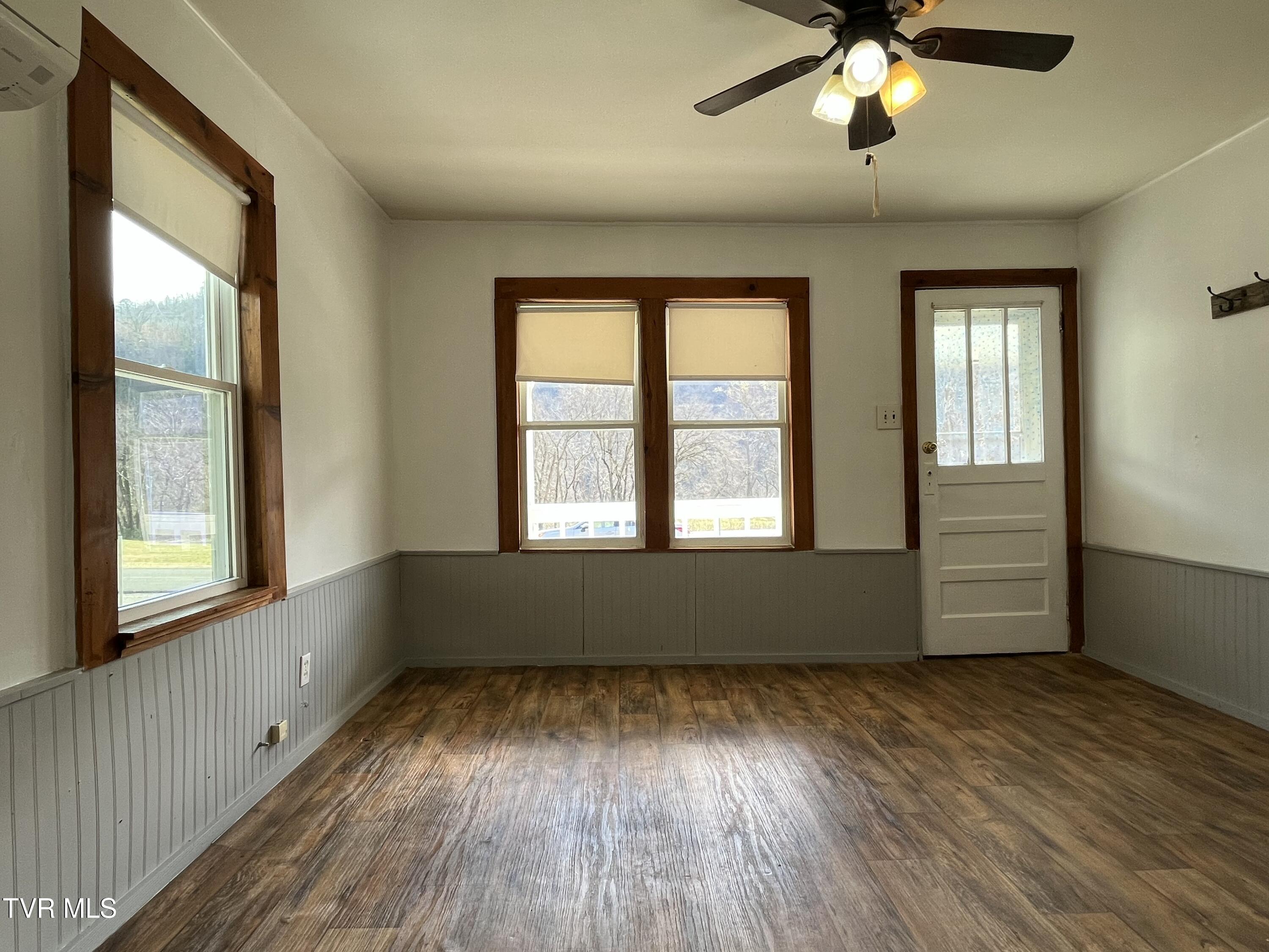 937 Mustang Street, Duffield, Virginia image 9
