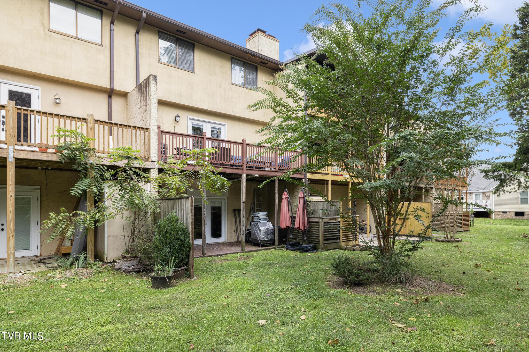 605 Redstone Dr Dr #24, Bristol, Tennessee image 36