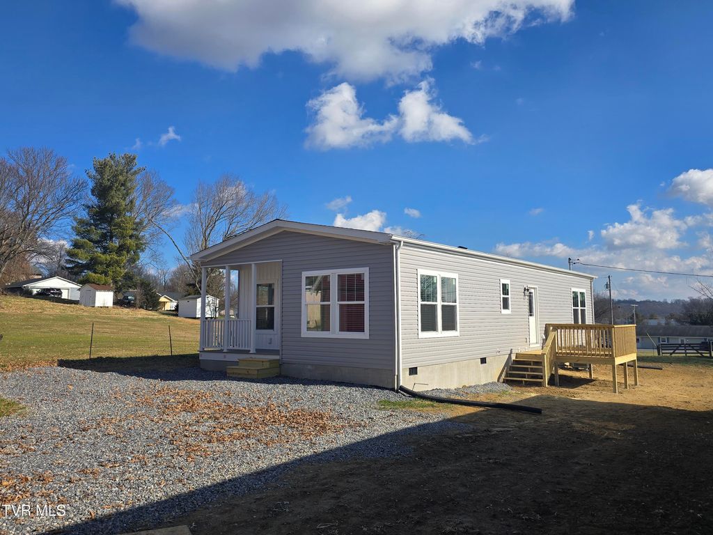 Photo of 2208 Oak Street, Gray, TN 37615 (MLS # 9993700)