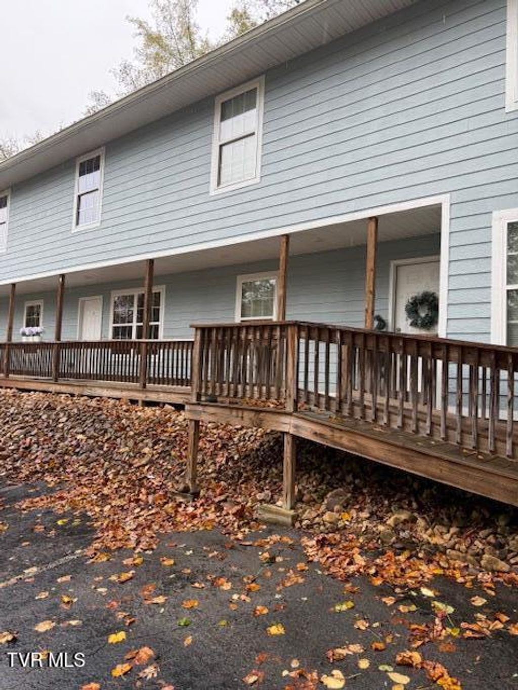 Photo of 660 Jena Beth Drive #4, Elizabethton, TN 37643 (MLS # 9987622)