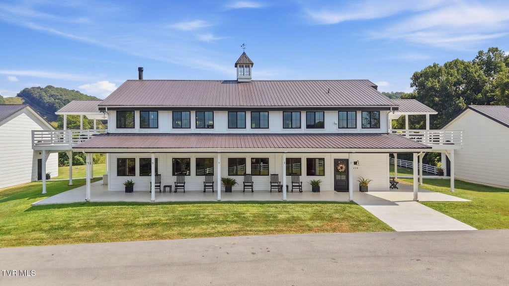 Photo of 520 Buckingham Road, Johnson City, TN 37615 (MLS # 10000638)