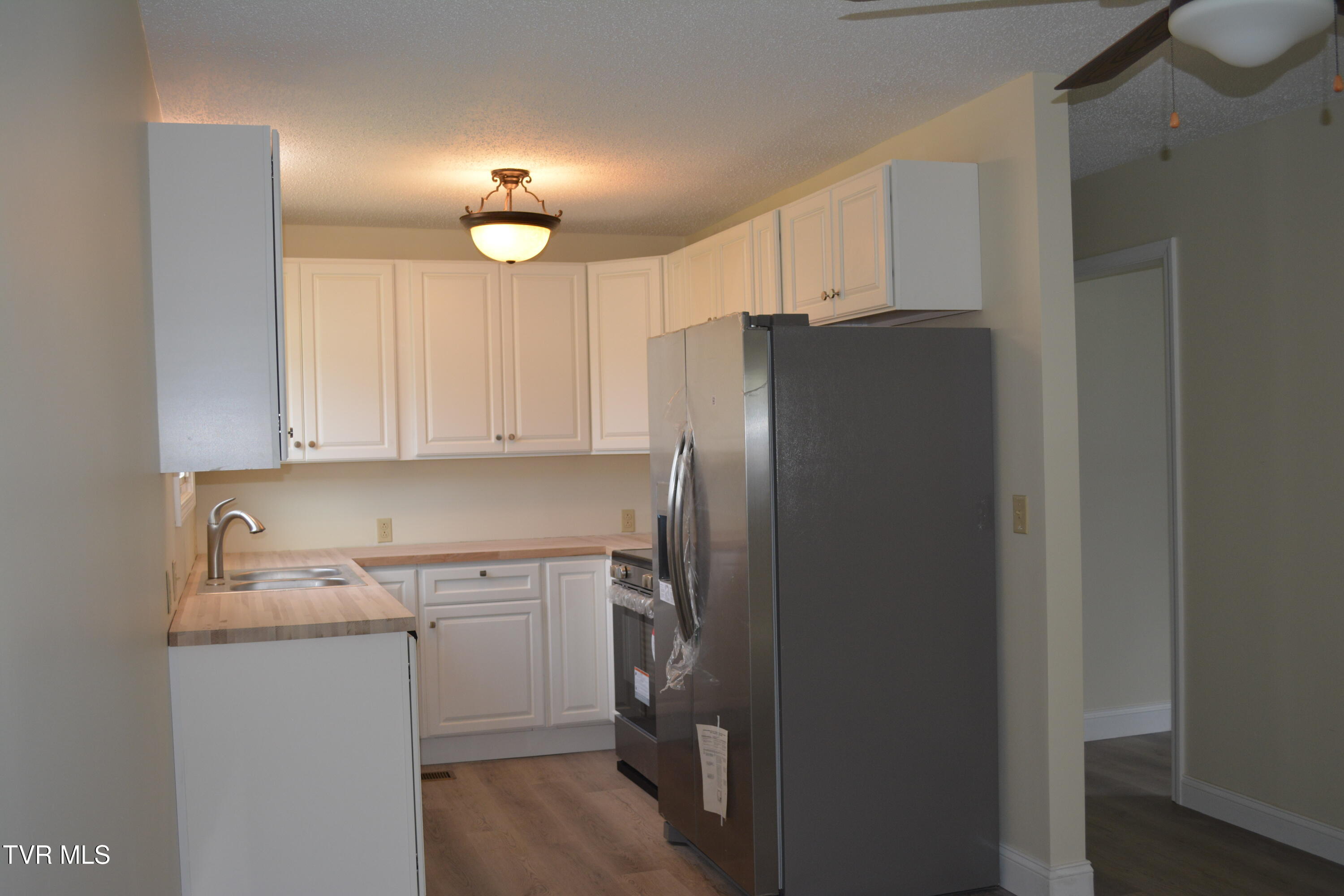108 Langford Lane, Bristol, Tennessee image 4