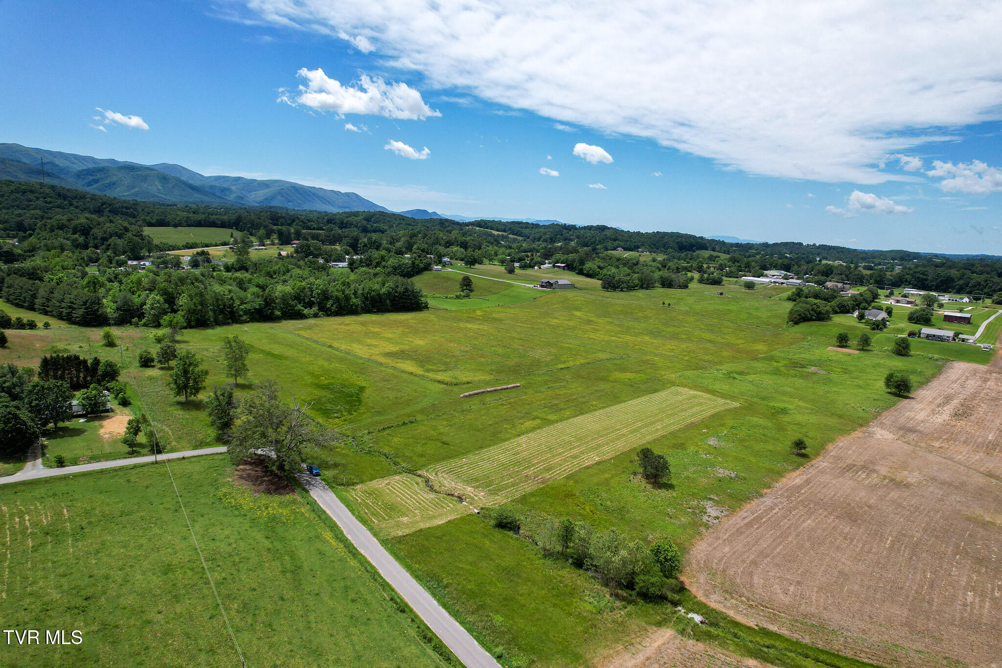 379 Shaw Road, Chuckey, Tennessee image 9