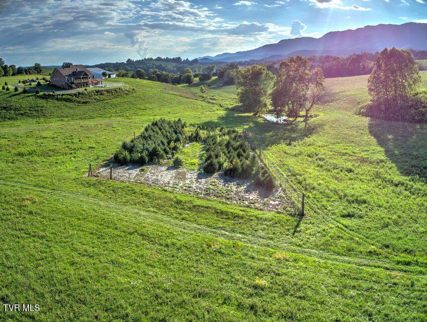 000 Dry Bridge Road, Ewing, Virginia image 13