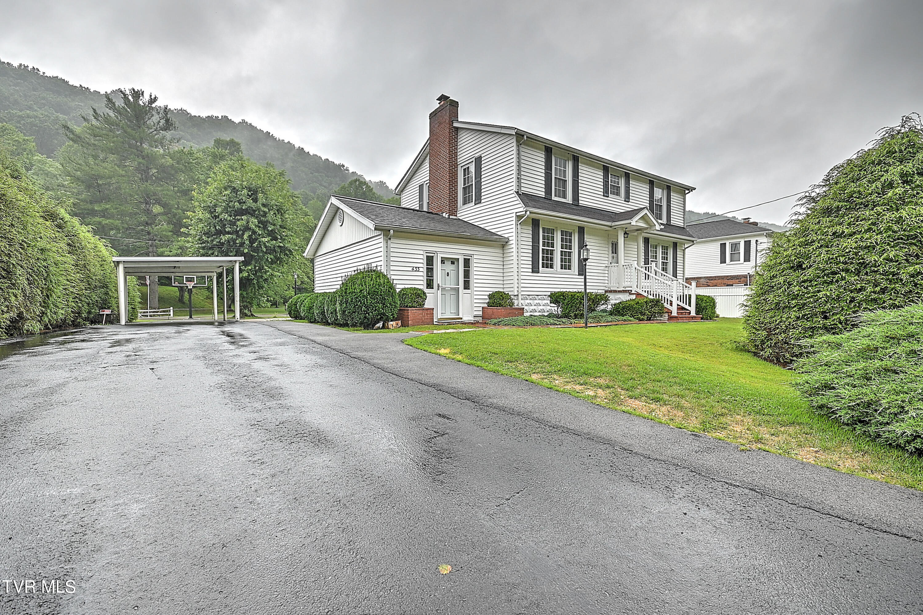433 Indian Creek Road, Cedar Bluff, Virginia image 7