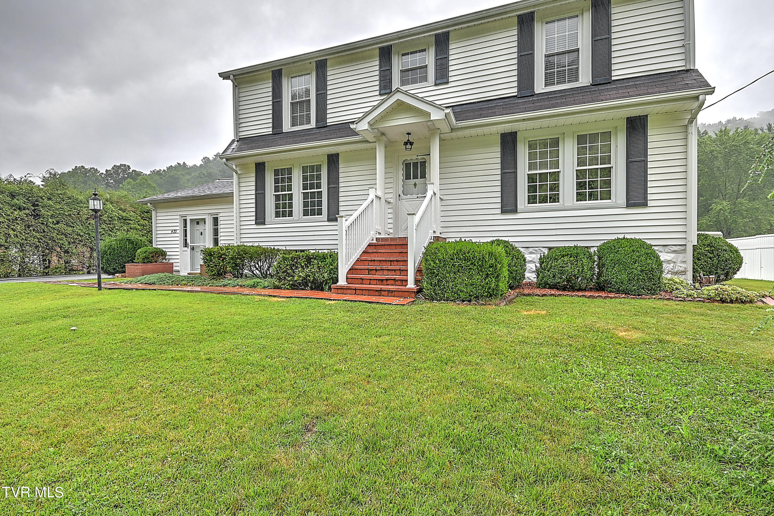 433 Indian Creek Road, Cedar Bluff, Virginia image 2