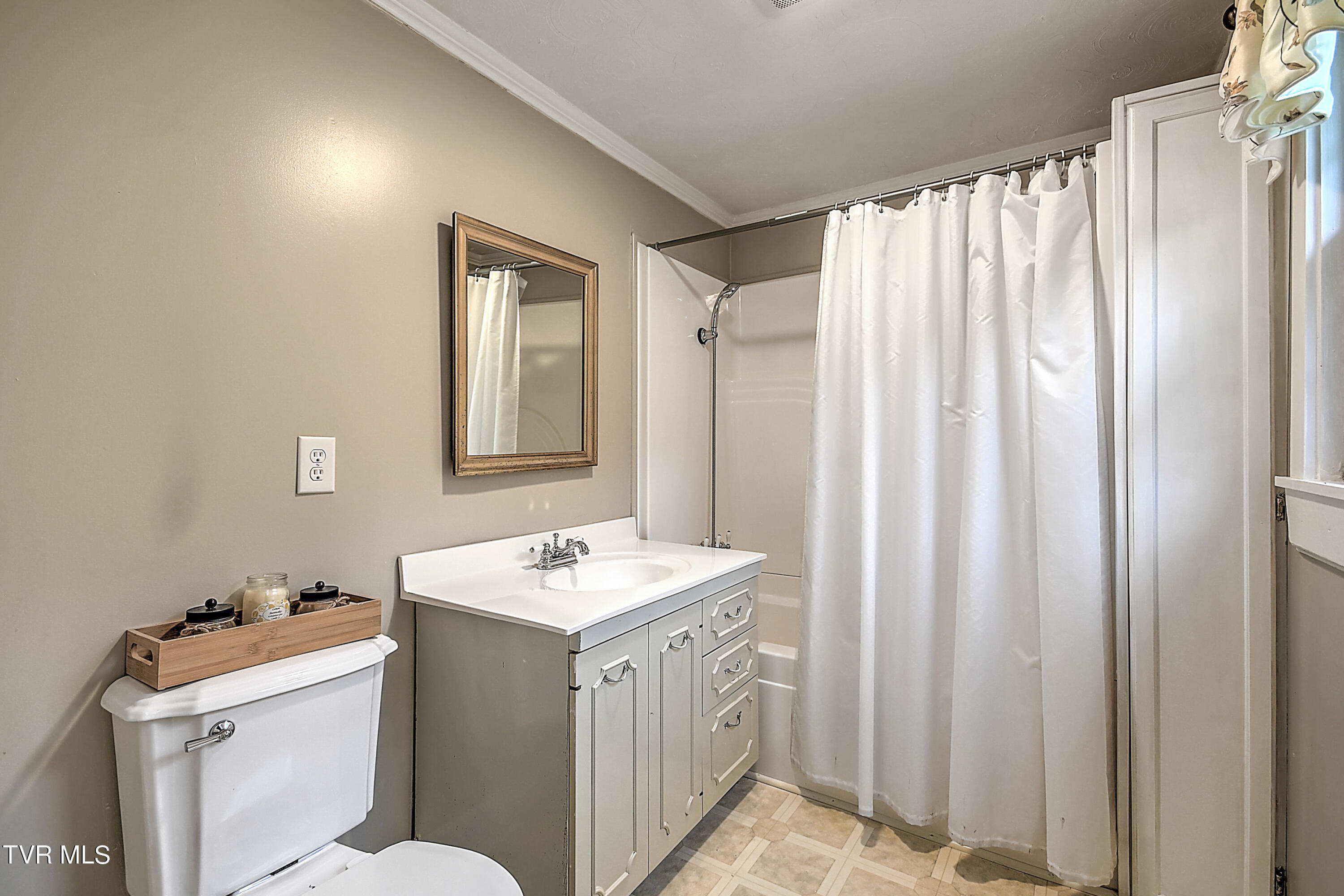433 Indian Creek Road, Cedar Bluff, Virginia image 35