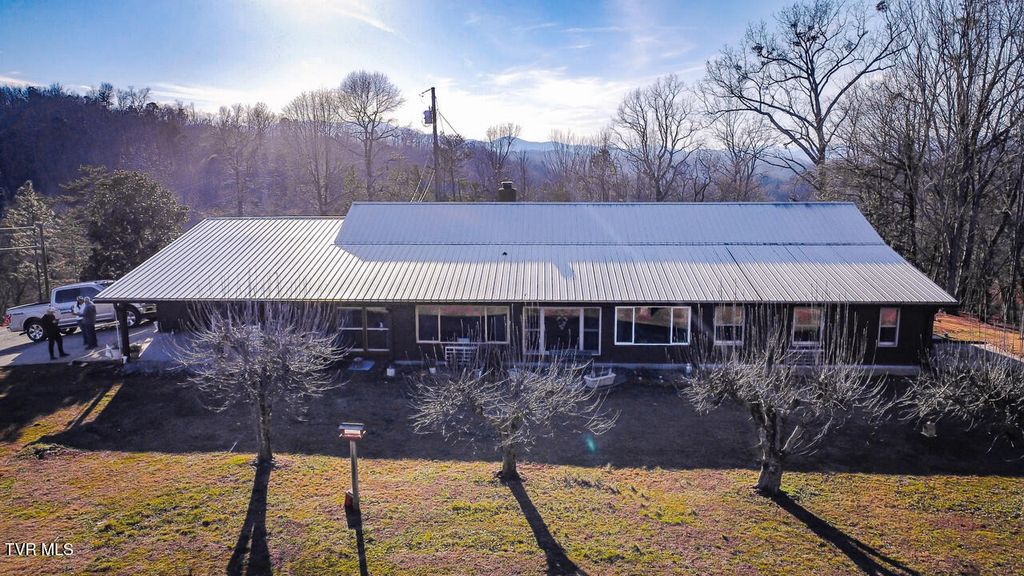 Photo of 3500 Block Of James Phillips Way, Sevierville, TN 37876 (MLS # 9981922)