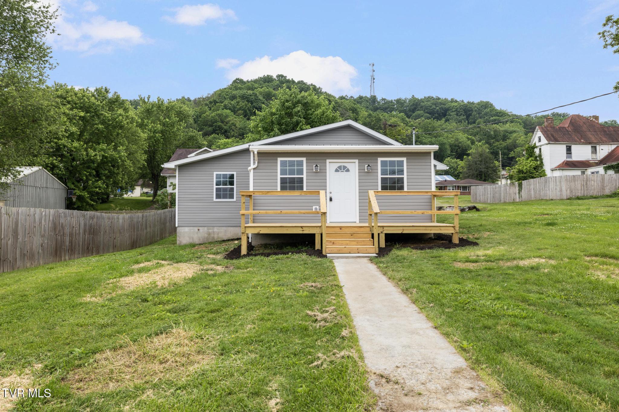 1410 Anderson St Street, Bristol, Tennessee image 27