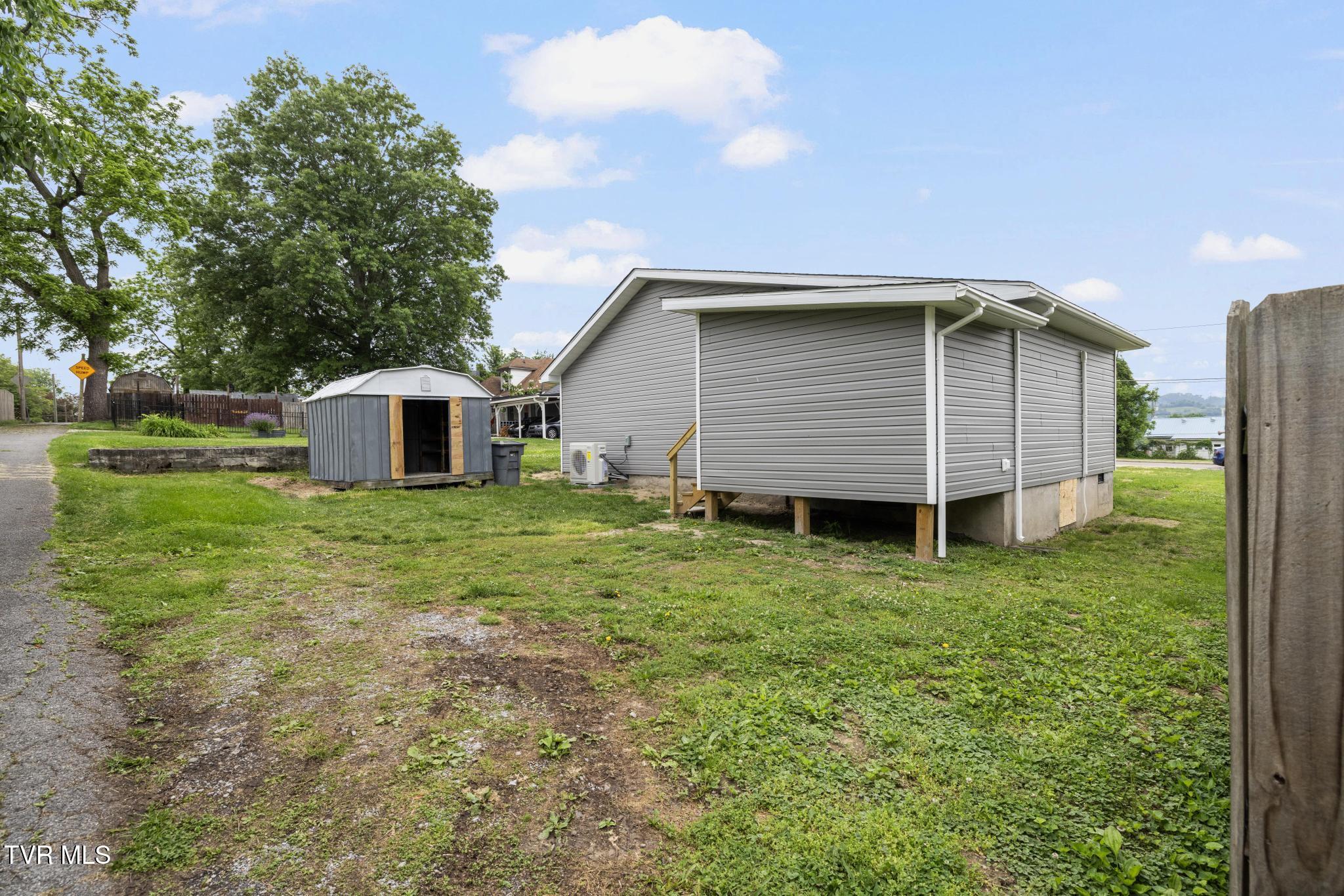 1410 Anderson St Street, Bristol, Tennessee image 33