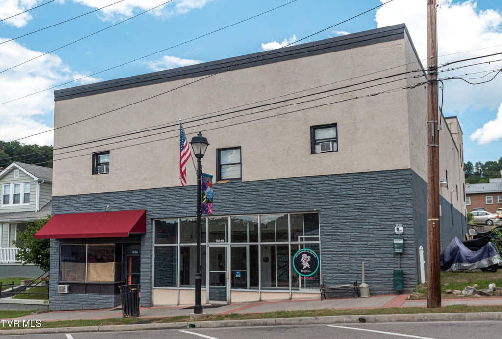 Photo of 16619 Broad Street, Saint Paul, VA 24283 (MLS # 10000327)