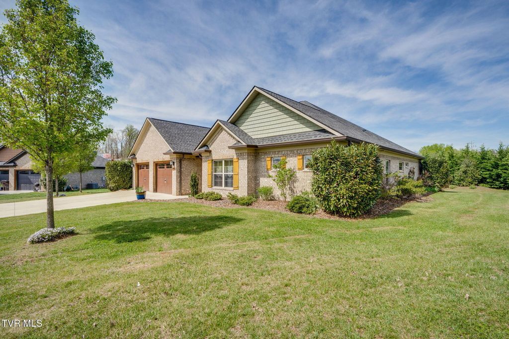 Photo of 5144 Hester Court, Piney Flats, TN 37686 (MLS # 9993522)