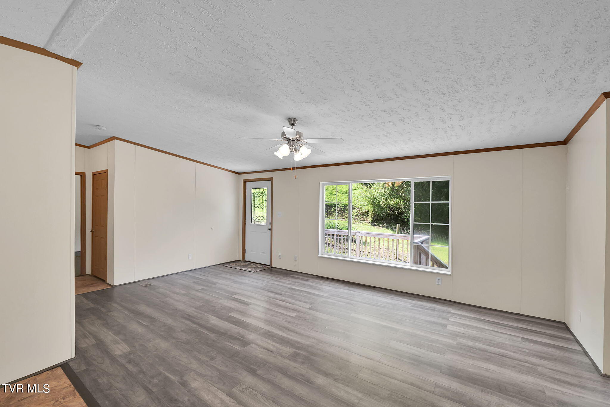 422 Old Tram Road Road, Saltville, Virginia image 5