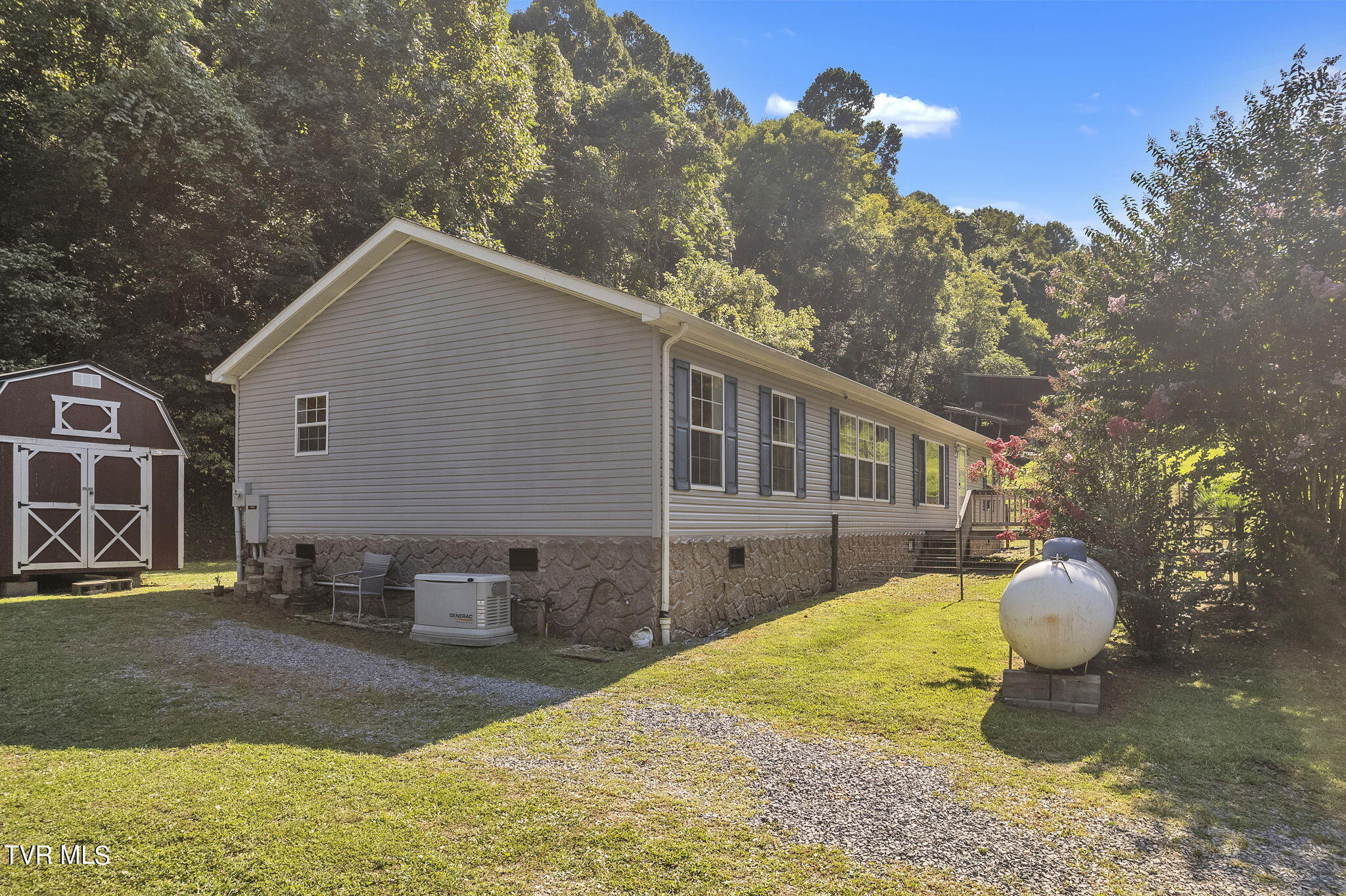 422 Old Tram Road Road, Saltville, Virginia image 3