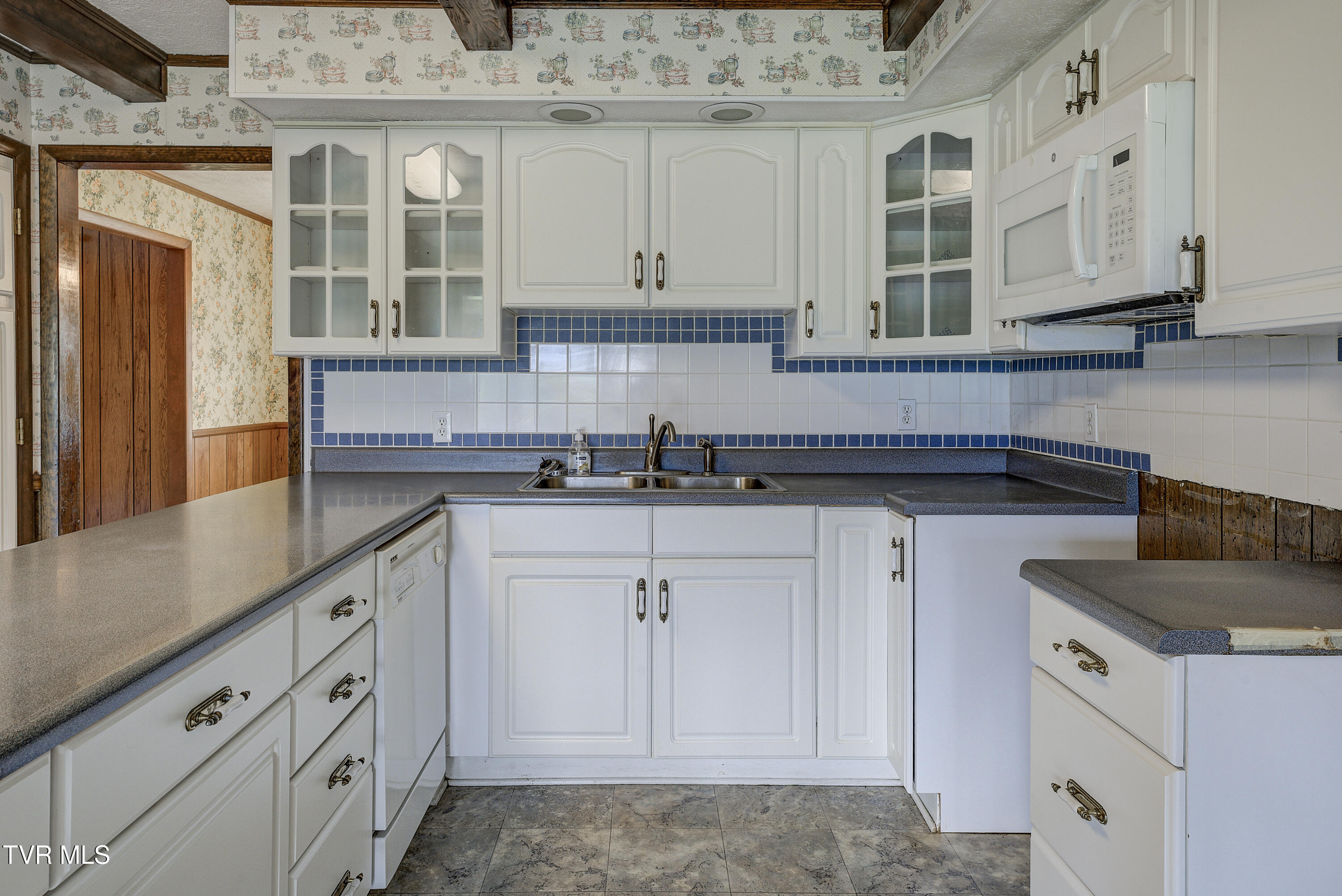 319 Hickory Tree Road, Bristol, Tennessee image 40