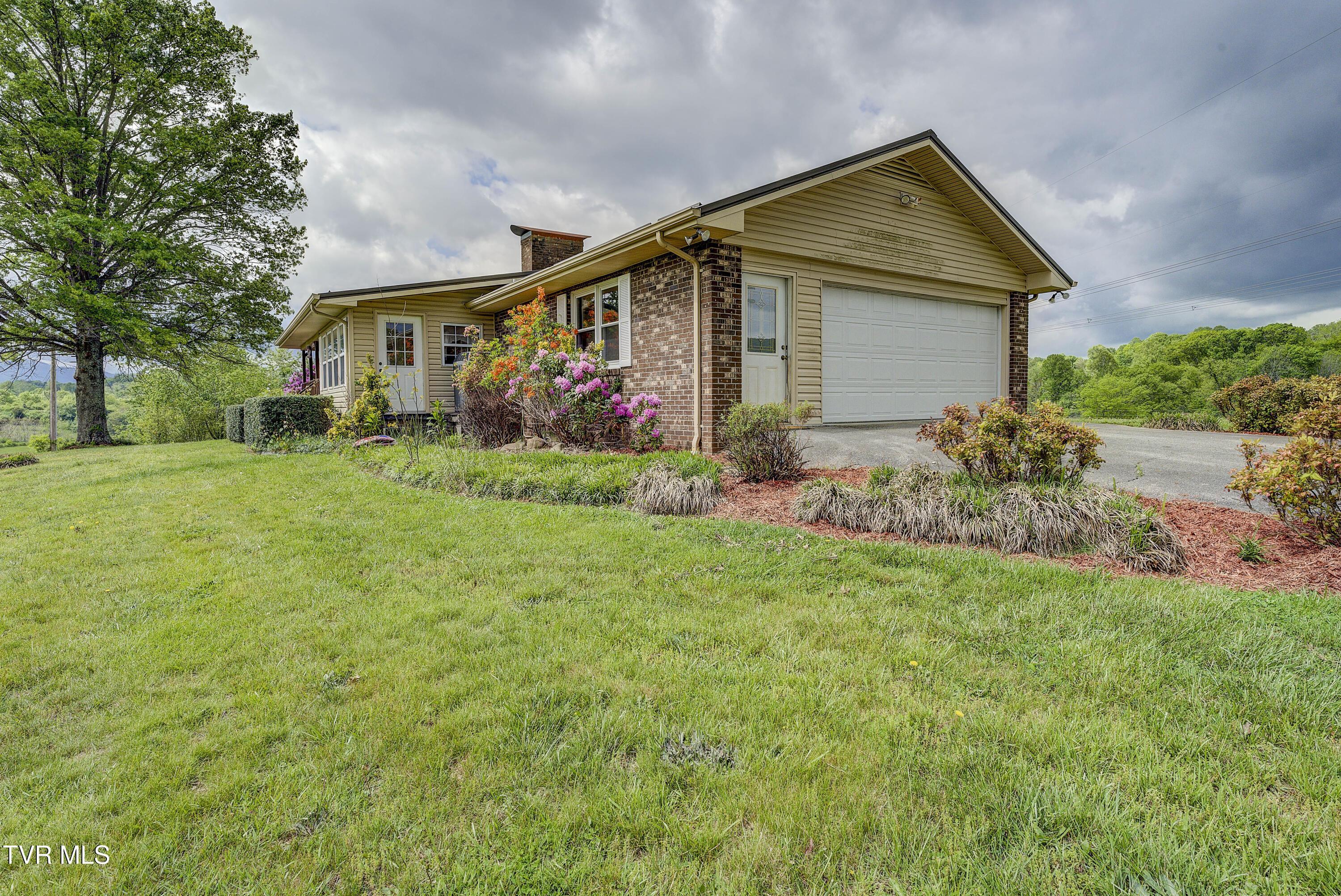 319 Hickory Tree Road, Bristol, Tennessee image 10