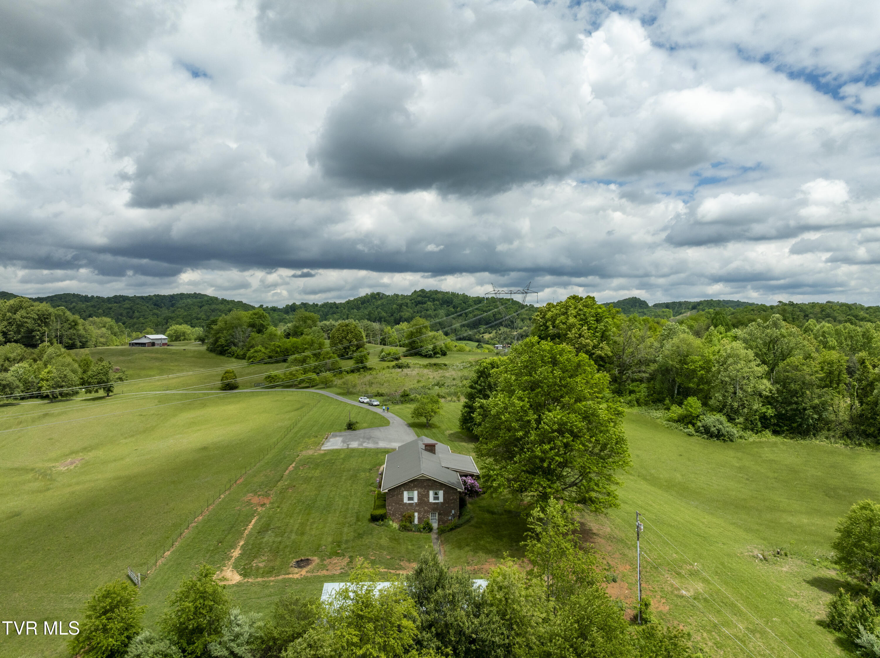 319 Hickory Tree Road, Bristol, Tennessee image 19