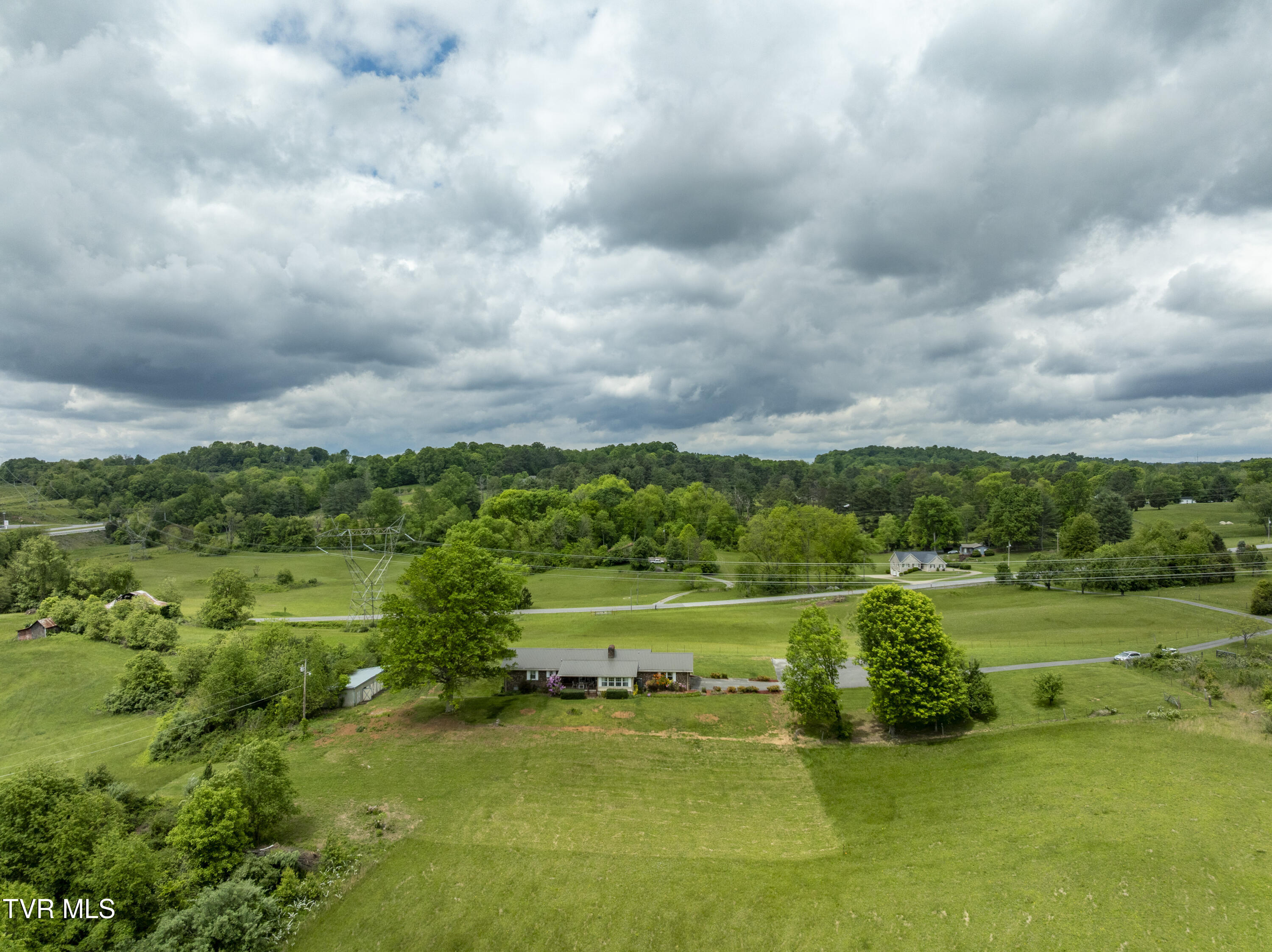 319 Hickory Tree Road, Bristol, Tennessee image 21
