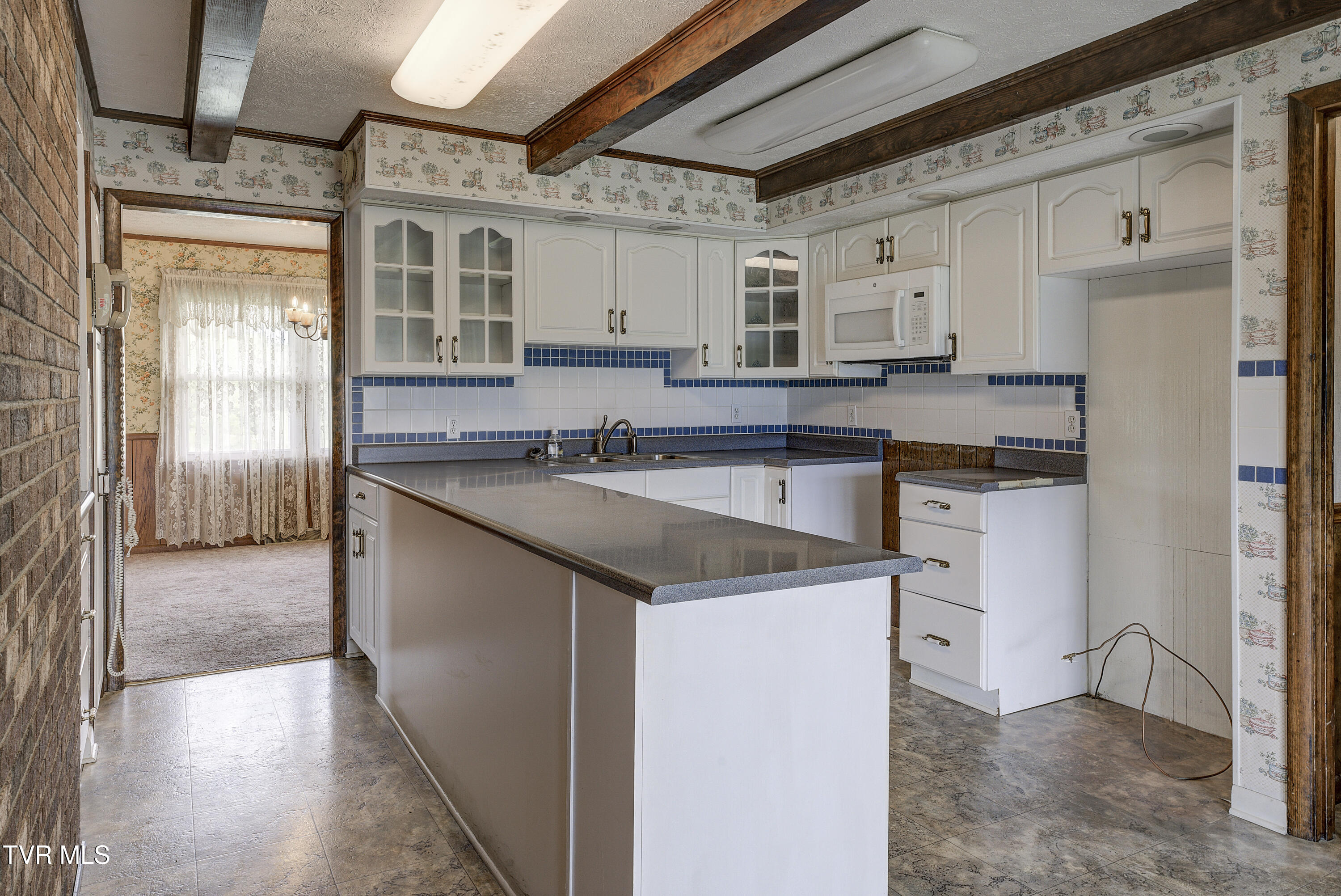 319 Hickory Tree Road, Bristol, Tennessee image 38